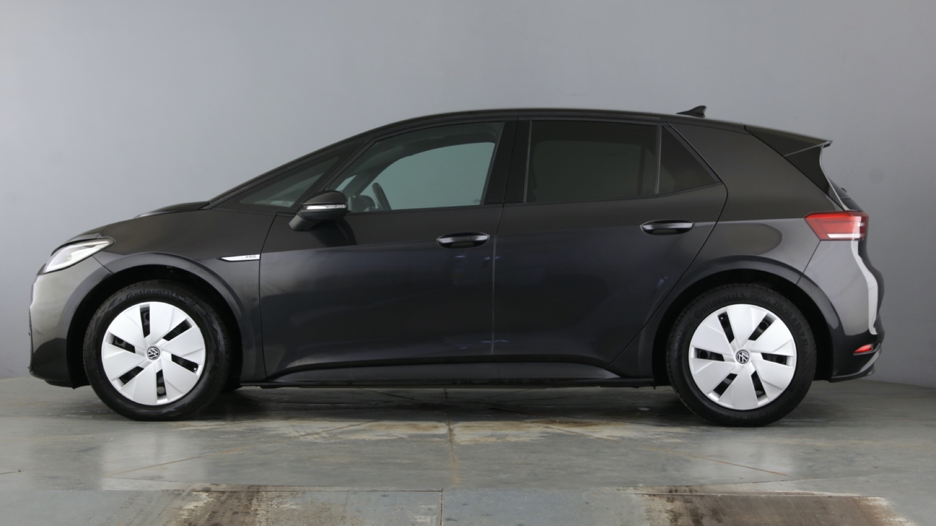 4027749 107KW Family Pro 58kWh 5dr Auto