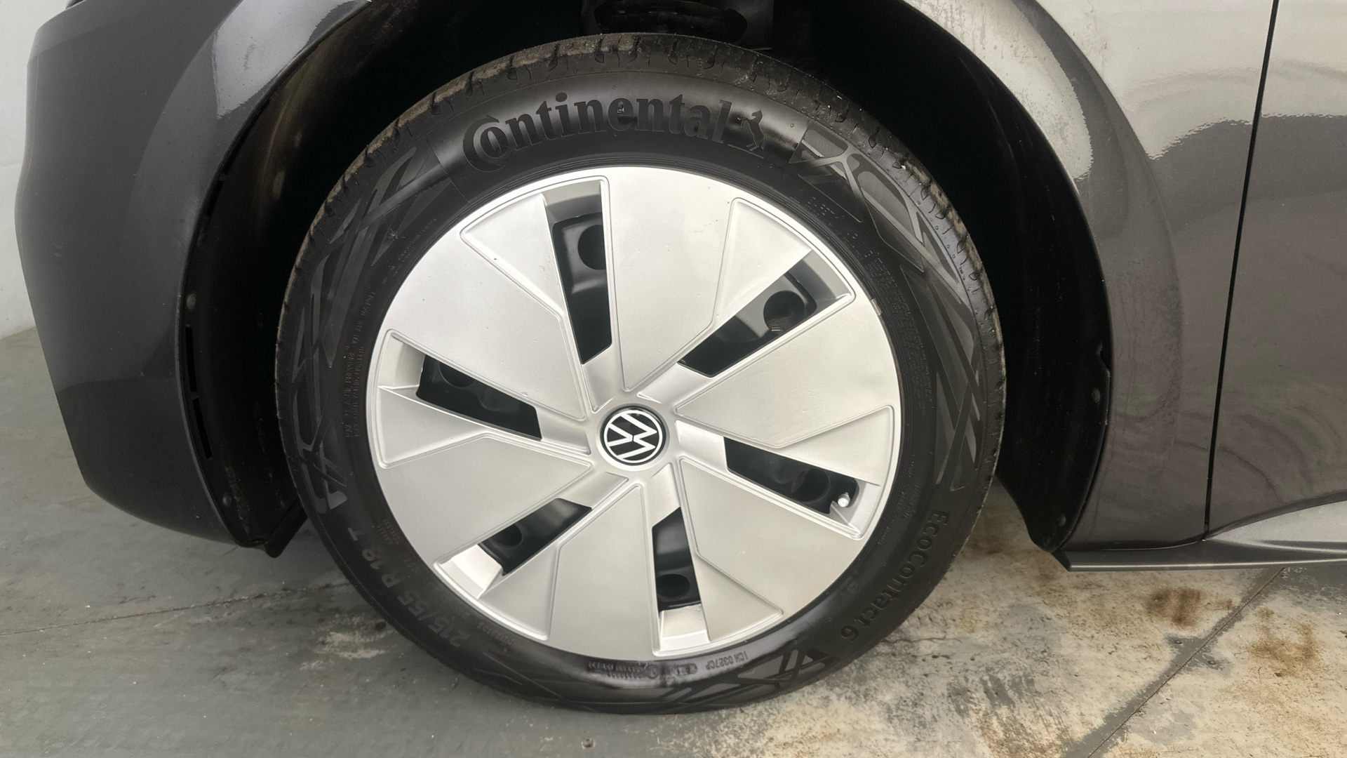 4027749 107KW Family Pro 58kWh 5dr Auto