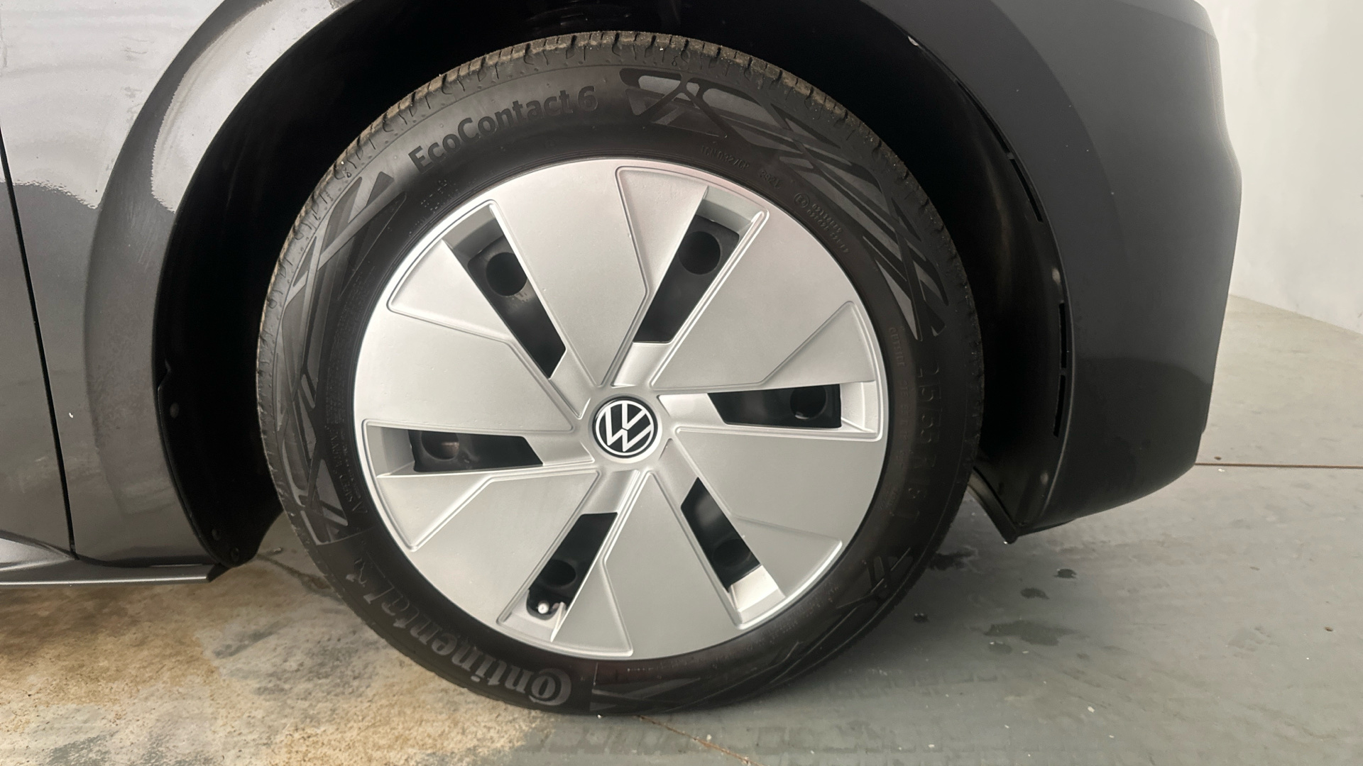 4027749 107KW Family Pro 58kWh 5dr Auto