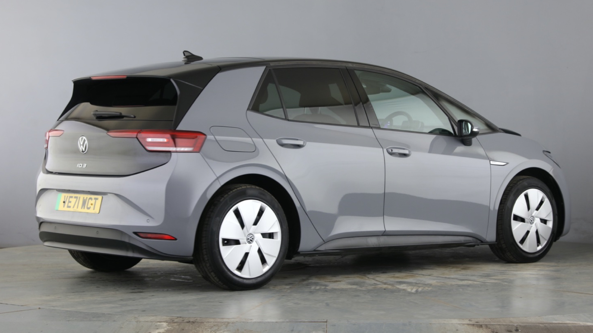 4049552 150kW Family Pro Performance 58kWh 5dr Auto