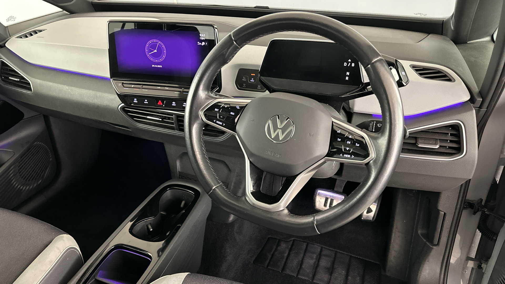 4049552 150kW Family Pro Performance 58kWh 5dr Auto