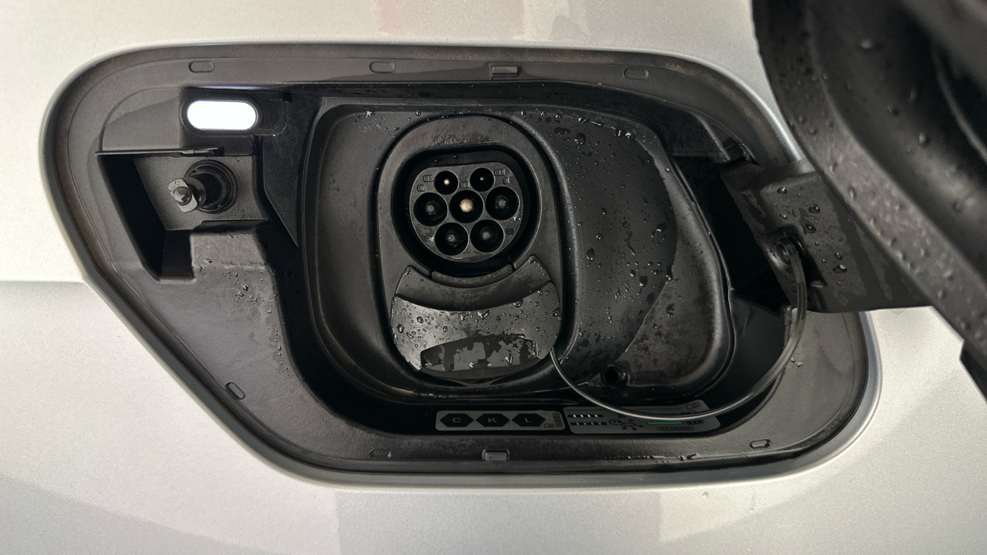 4020798 150kW Family Pro Performance 58kWh 5dr Auto