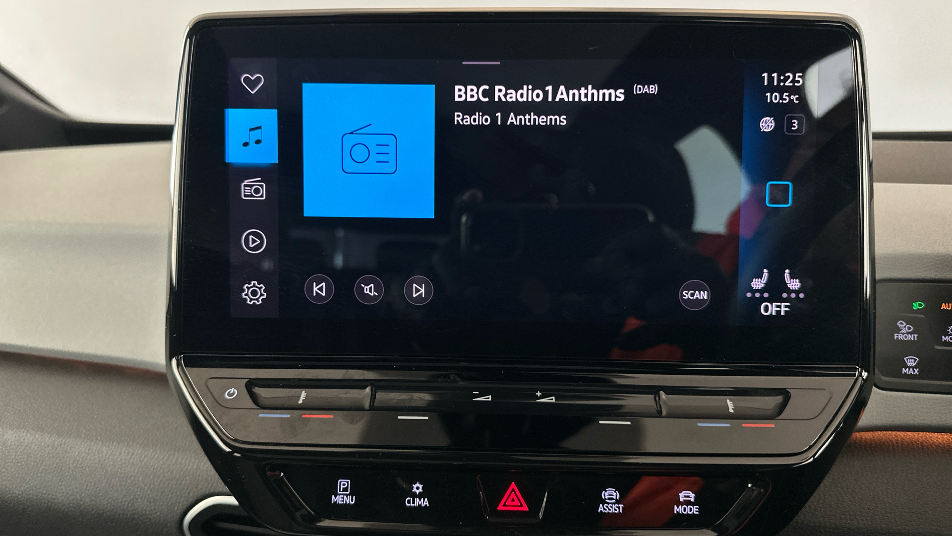 4020798 150kW Family Pro Performance 58kWh 5dr Auto