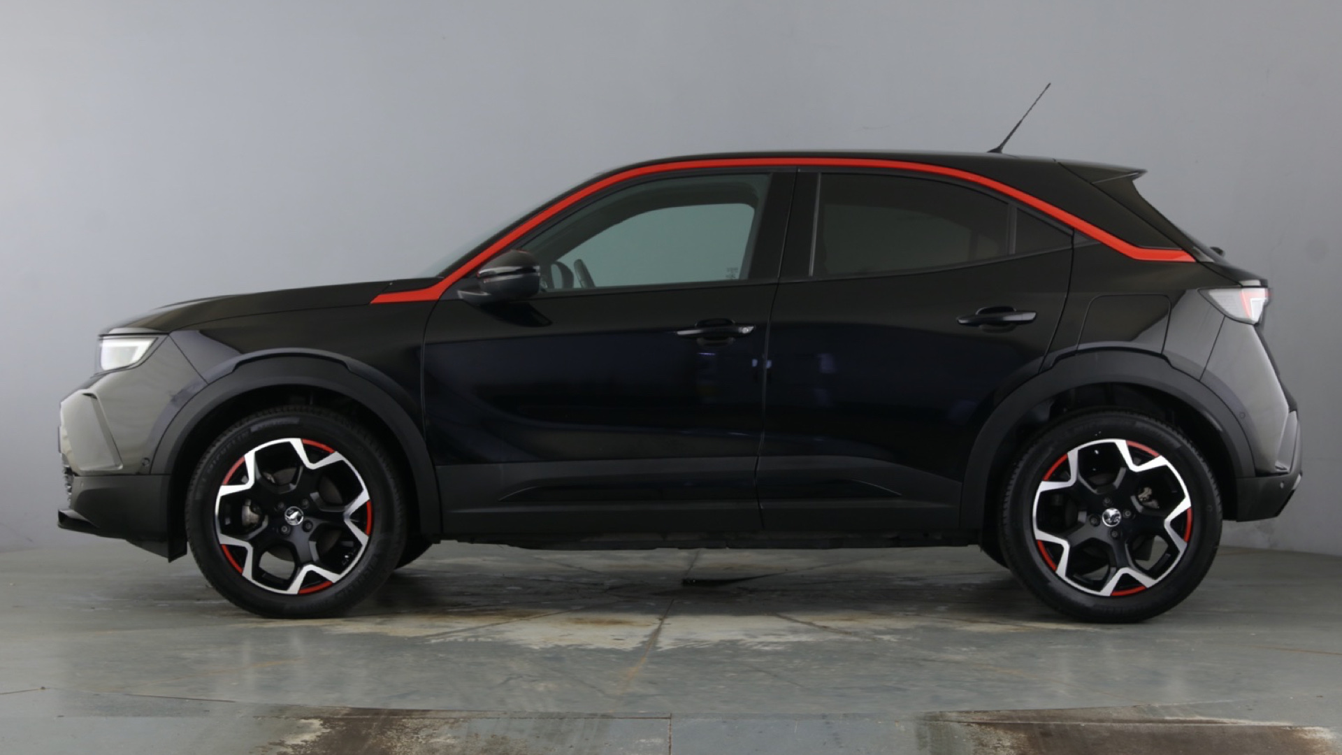 4049525 100kW GS Line 50kWh 5dr Auto