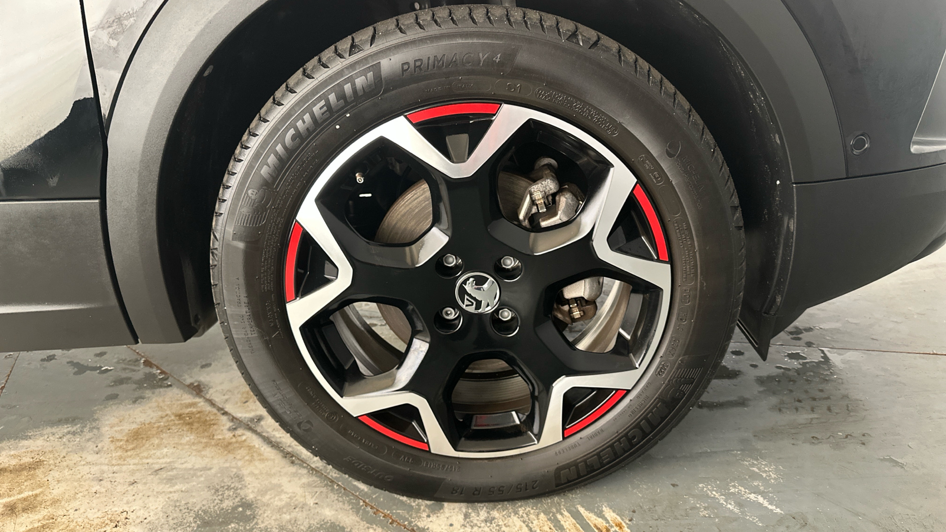 4049525 100kW GS Line 50kWh 5dr Auto