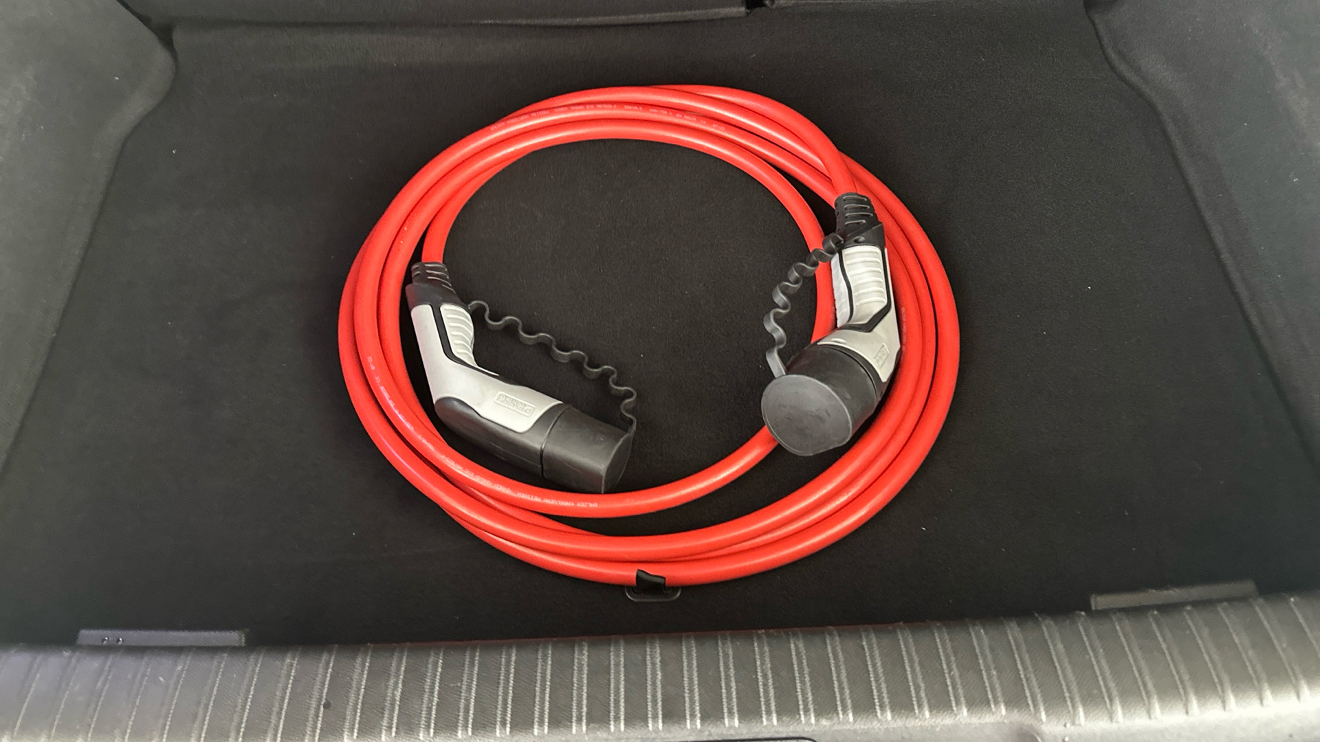 4049525 100kW GS Line 50kWh 5dr Auto