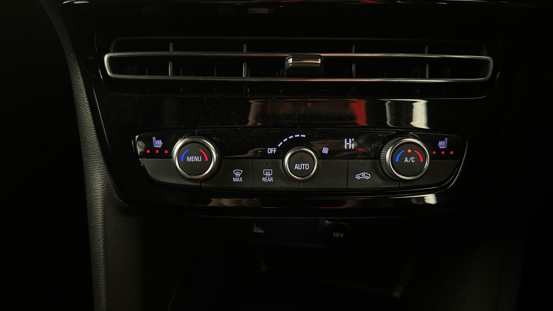 4049525 100kW GS Line 50kWh 5dr Auto