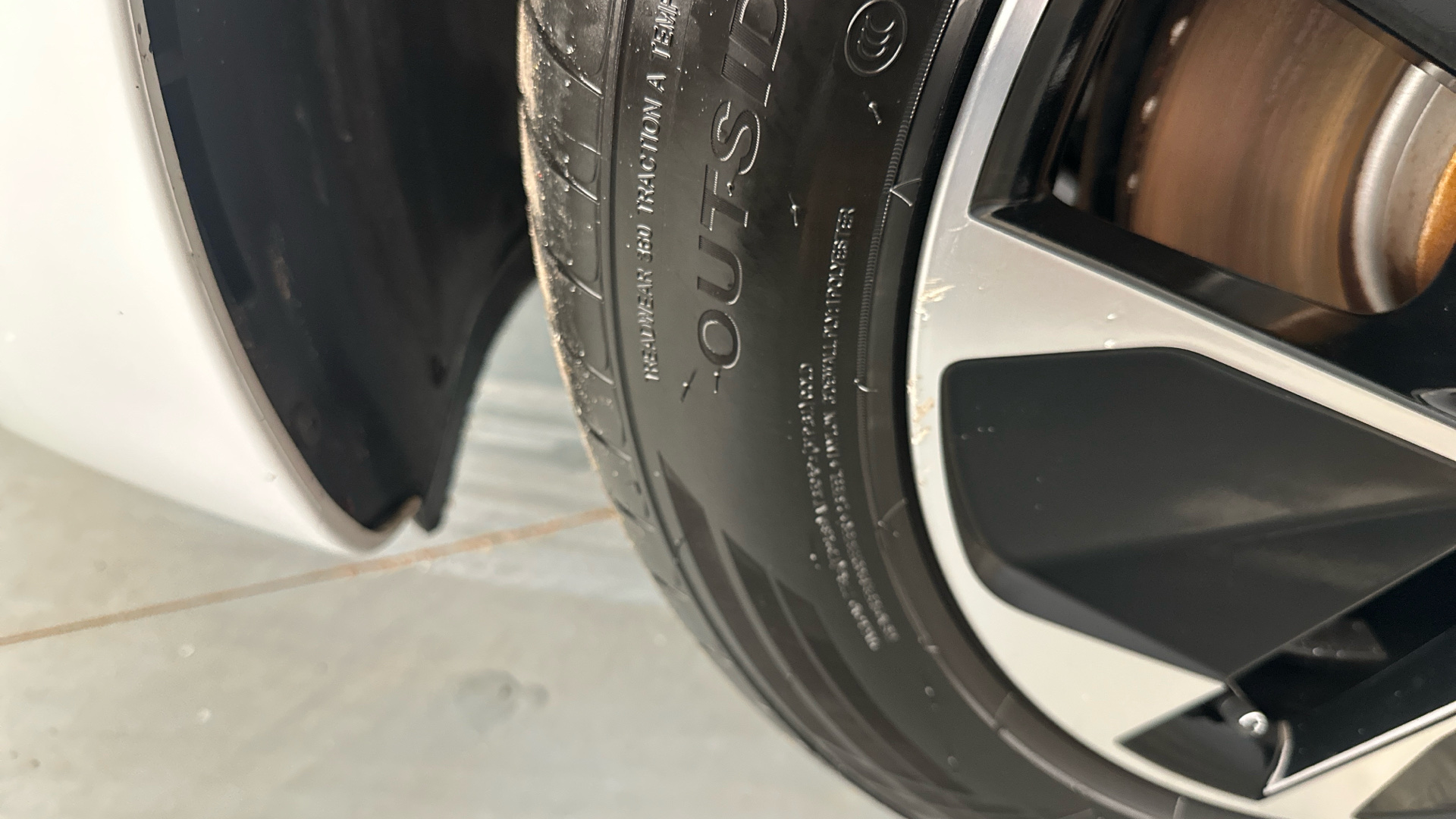 4027753 150kW Life Pro Performance 58kWh 5dr Auto