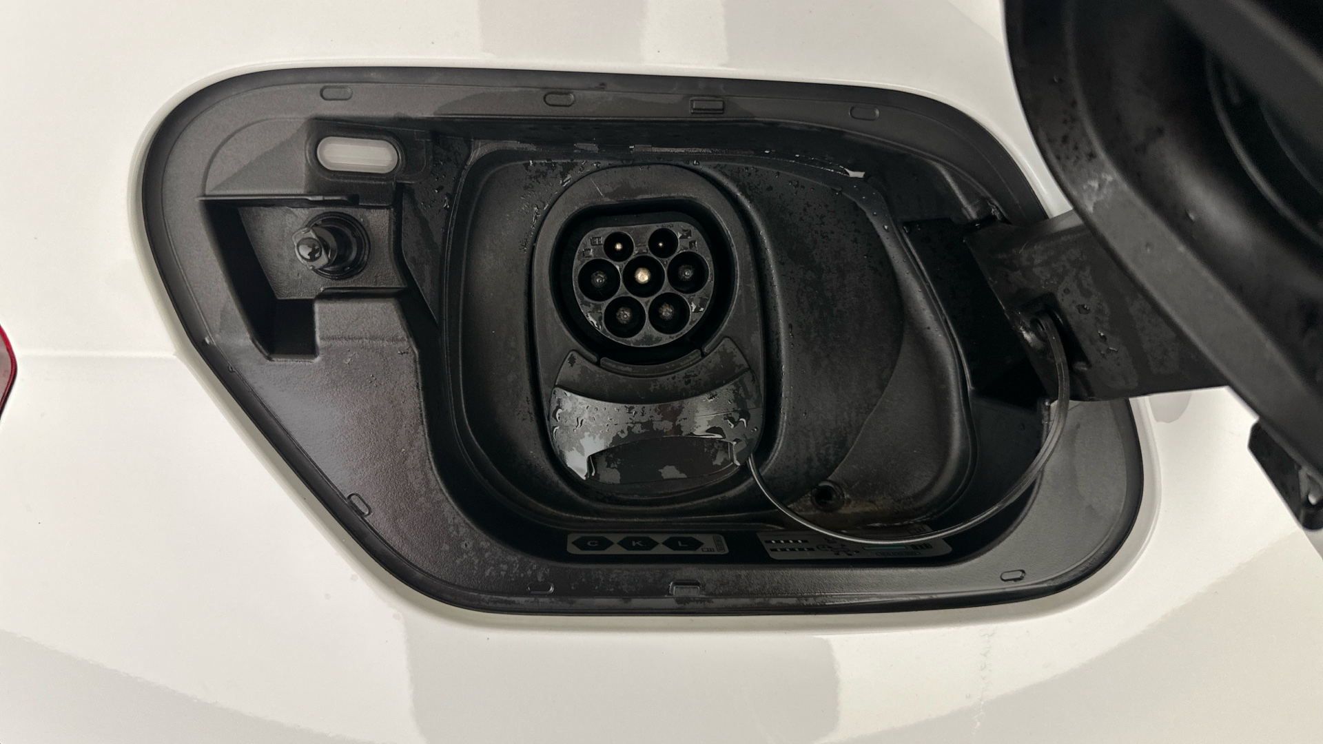 4027753 150kW Life Pro Performance 58kWh 5dr Auto