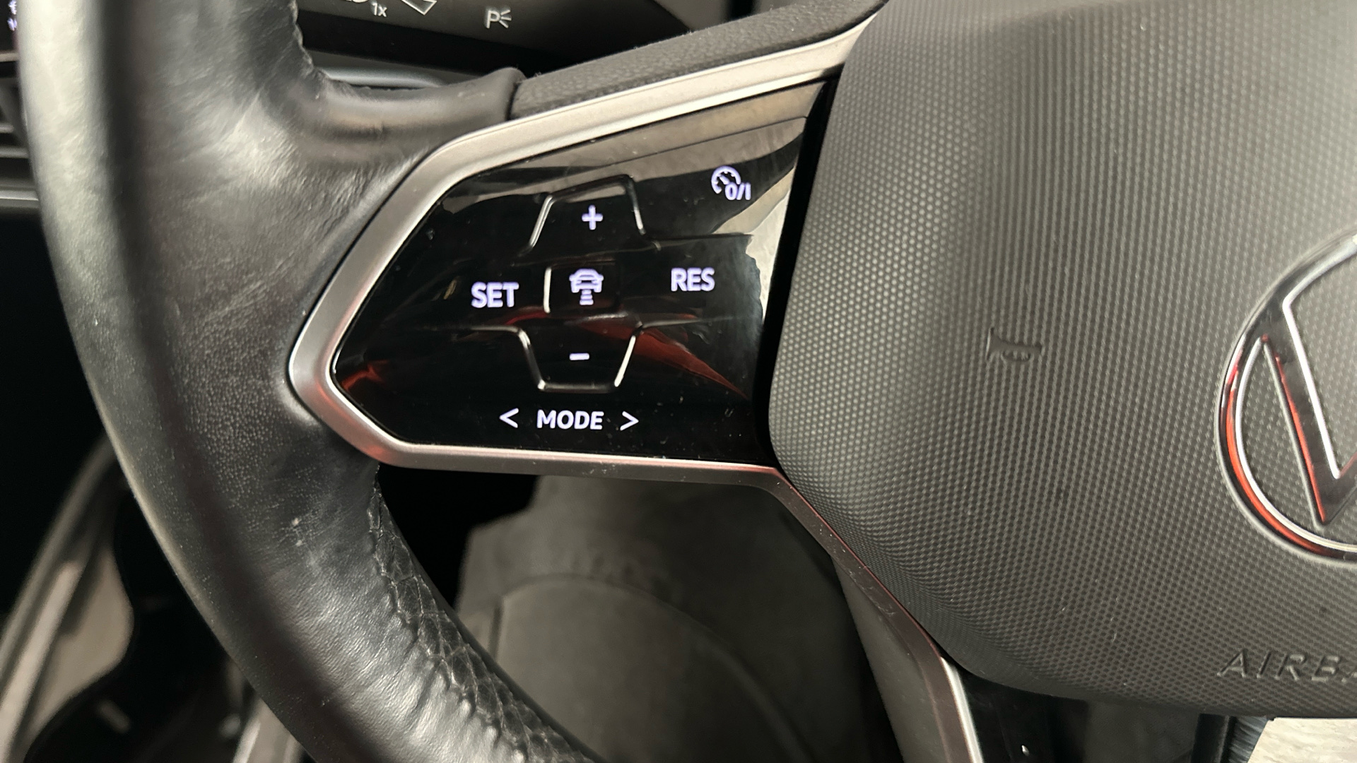 4027753 150kW Life Pro Performance 58kWh 5dr Auto