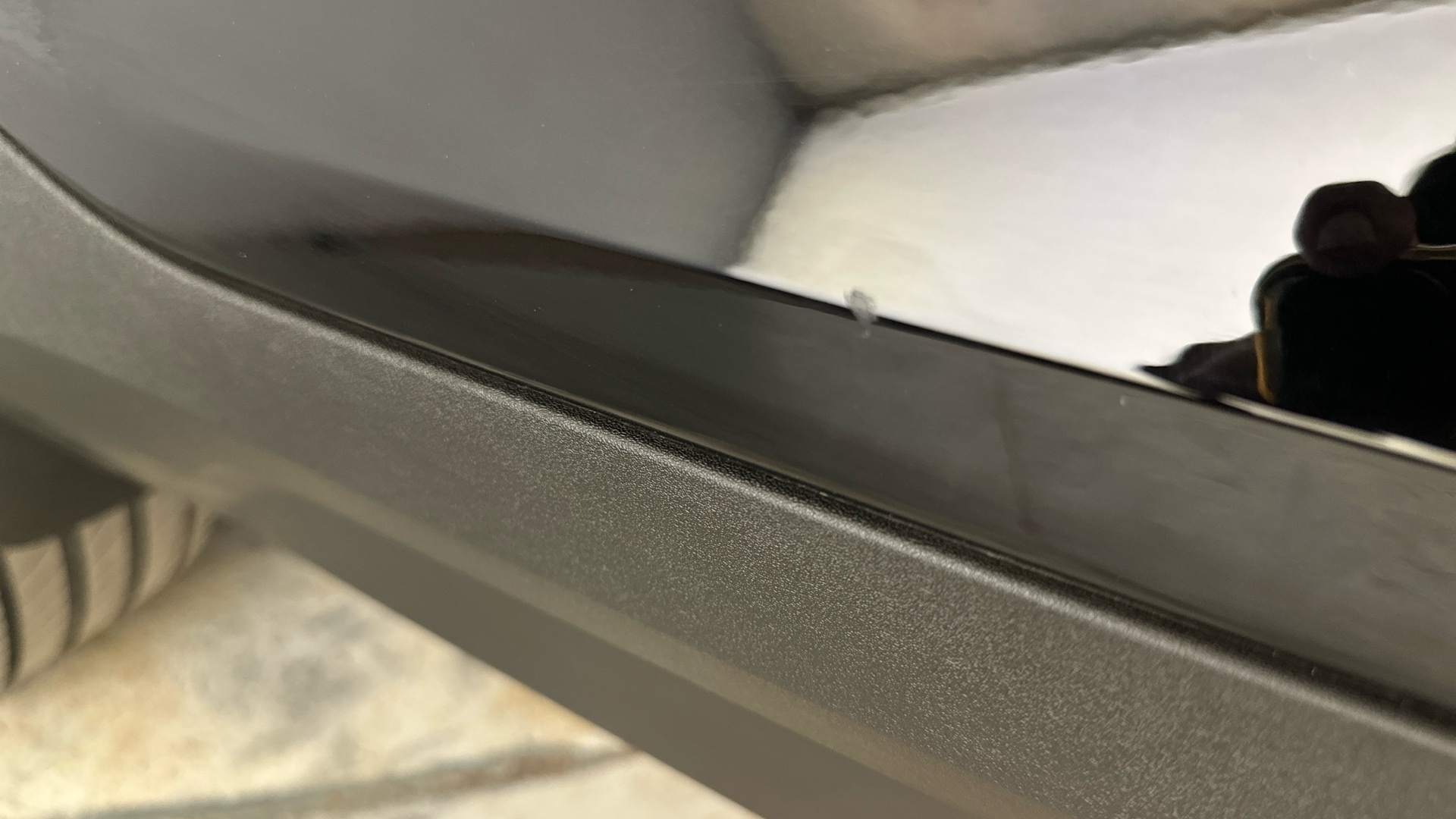 4049538 2.0 B3P Plus Dark 5dr Auto