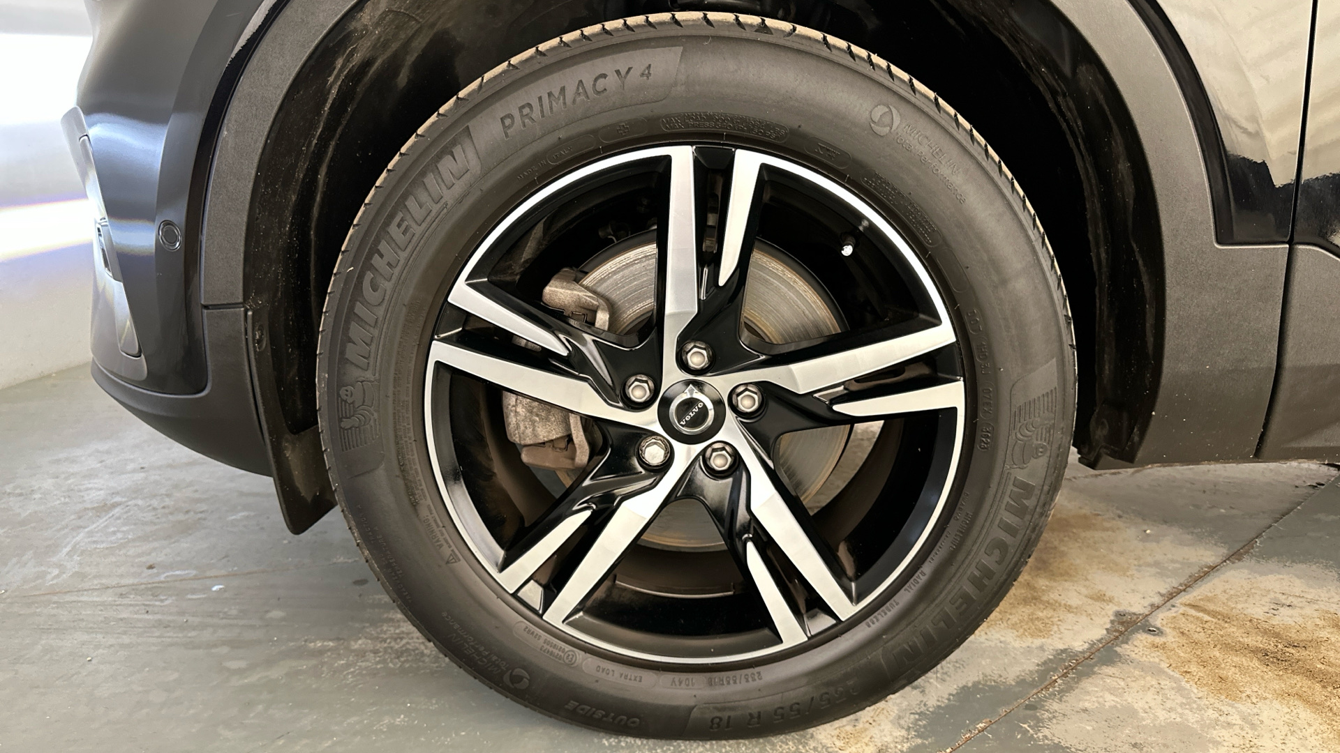 4049538 2.0 B3P Plus Dark 5dr Auto