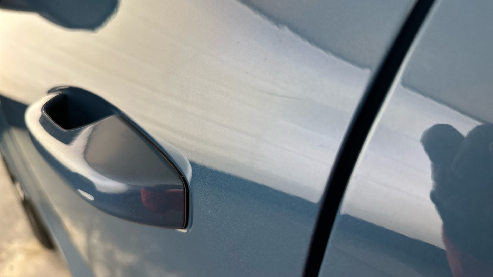 4020726 170kW Recharge Plus 69kWh 5dr Auto