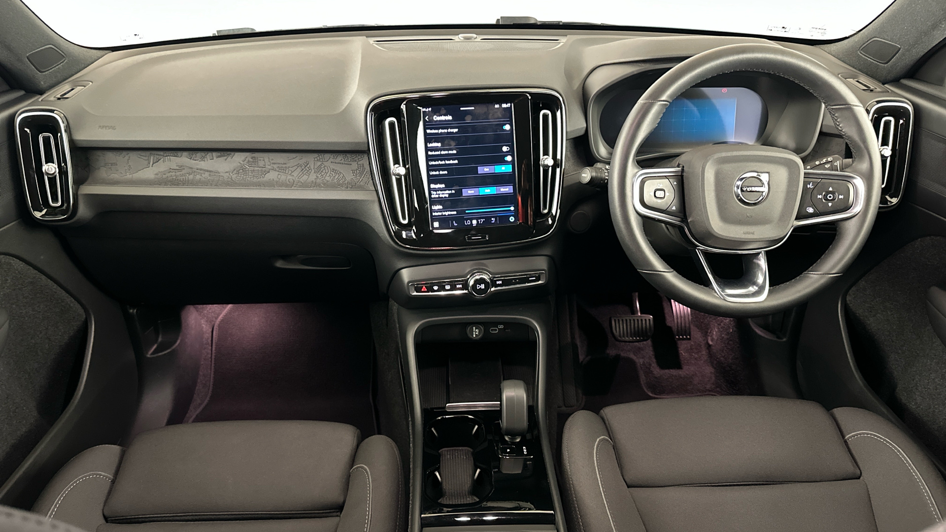 4020726 170kW Recharge Plus 69kWh 5dr Auto