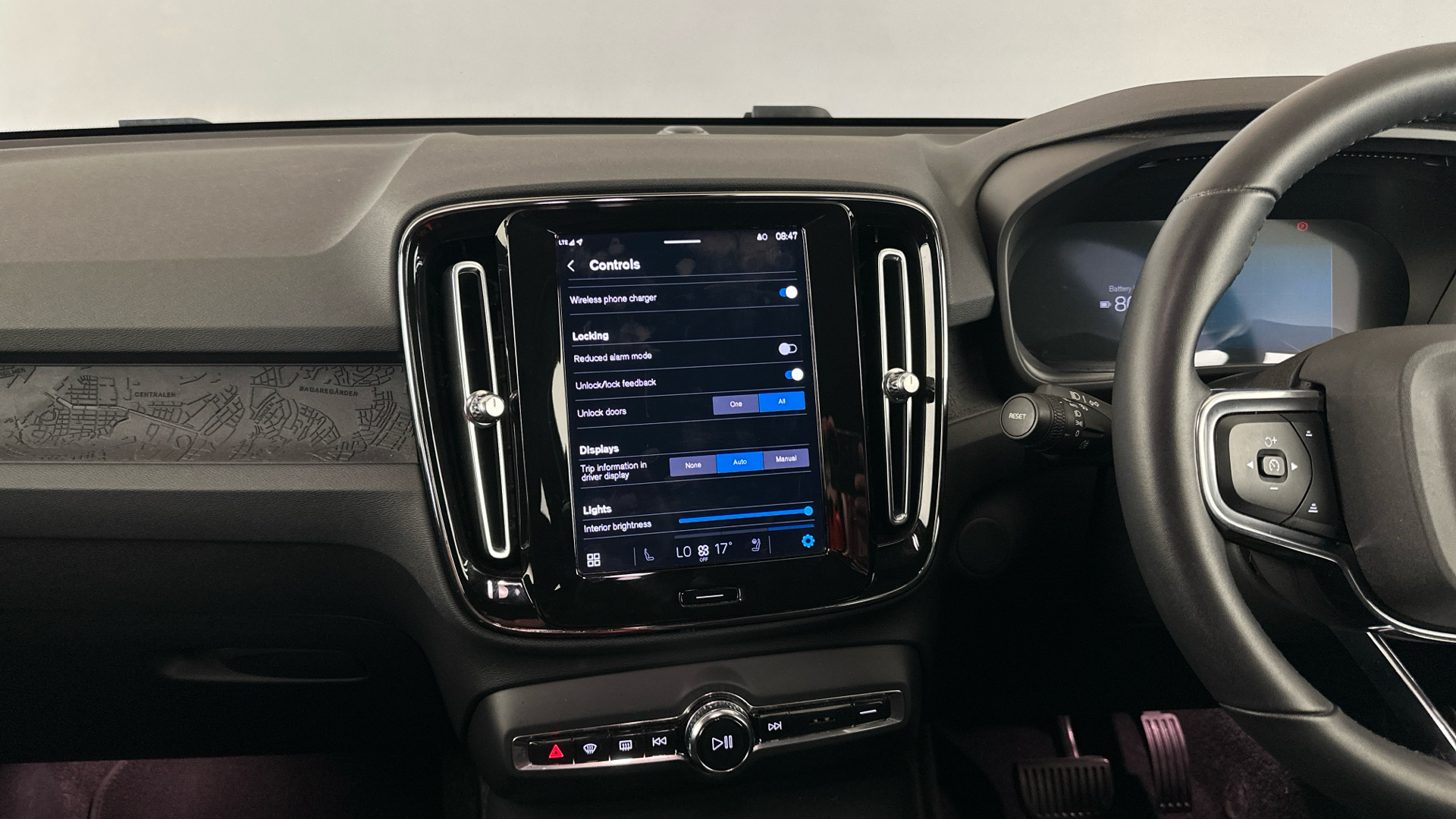 4020726 170kW Recharge Plus 69kWh 5dr Auto