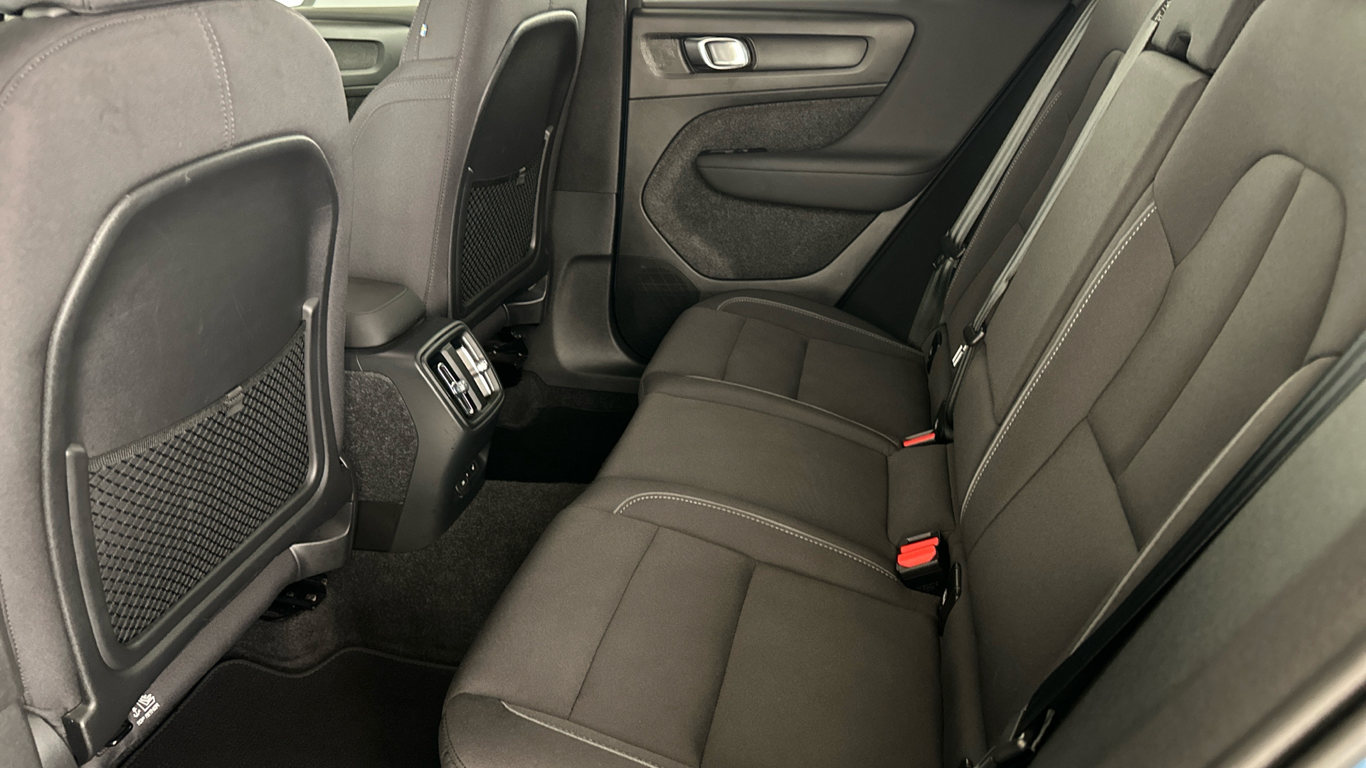 4020726 170kW Recharge Plus 69kWh 5dr Auto