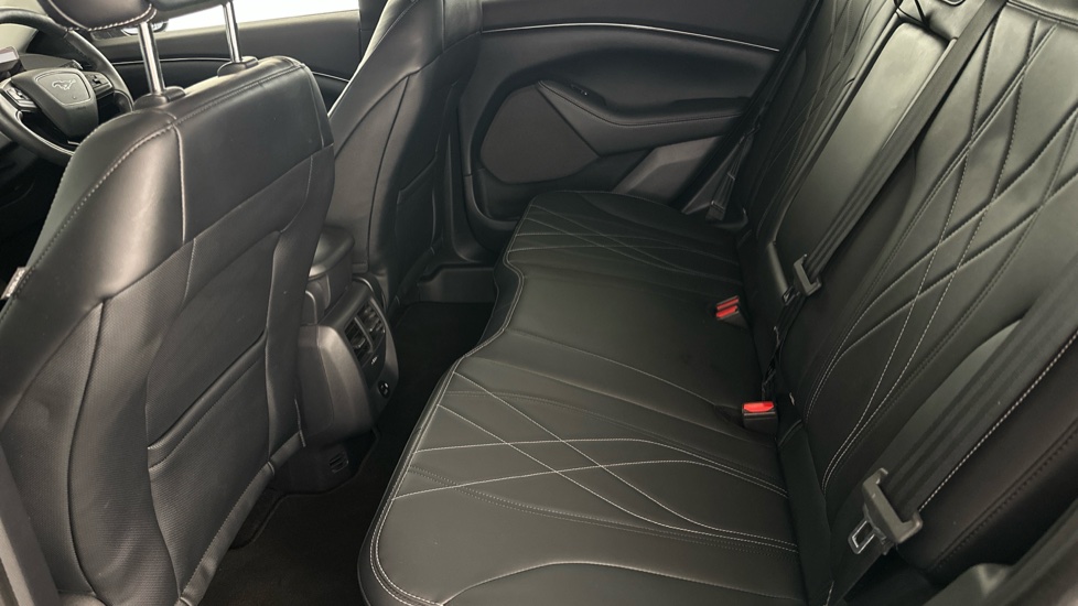 FORD MUSTANG MACH-E Image 14