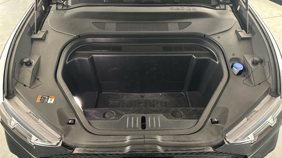 FORD MUSTANG MACH-E Image 16