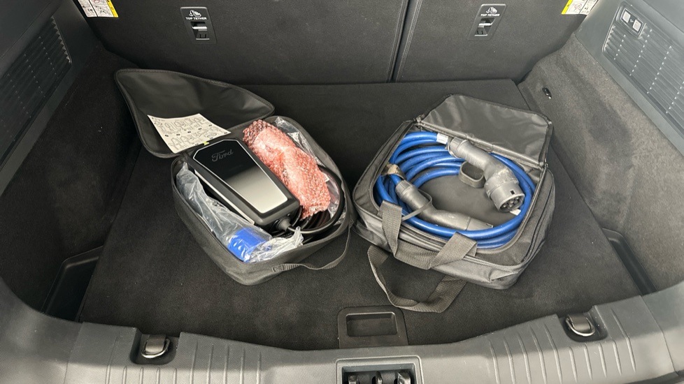 FORD MUSTANG MACH-E Image 22