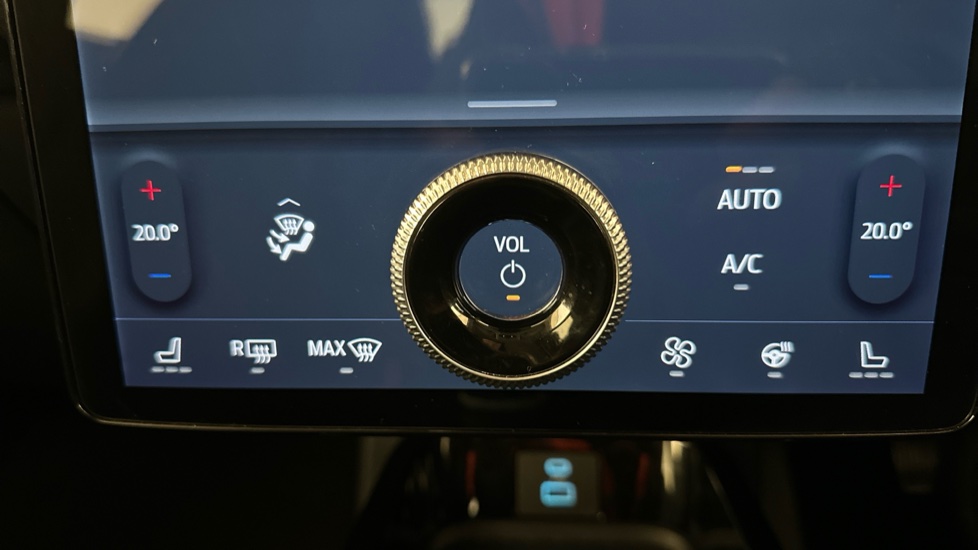 FORD MUSTANG MACH-E Image 26