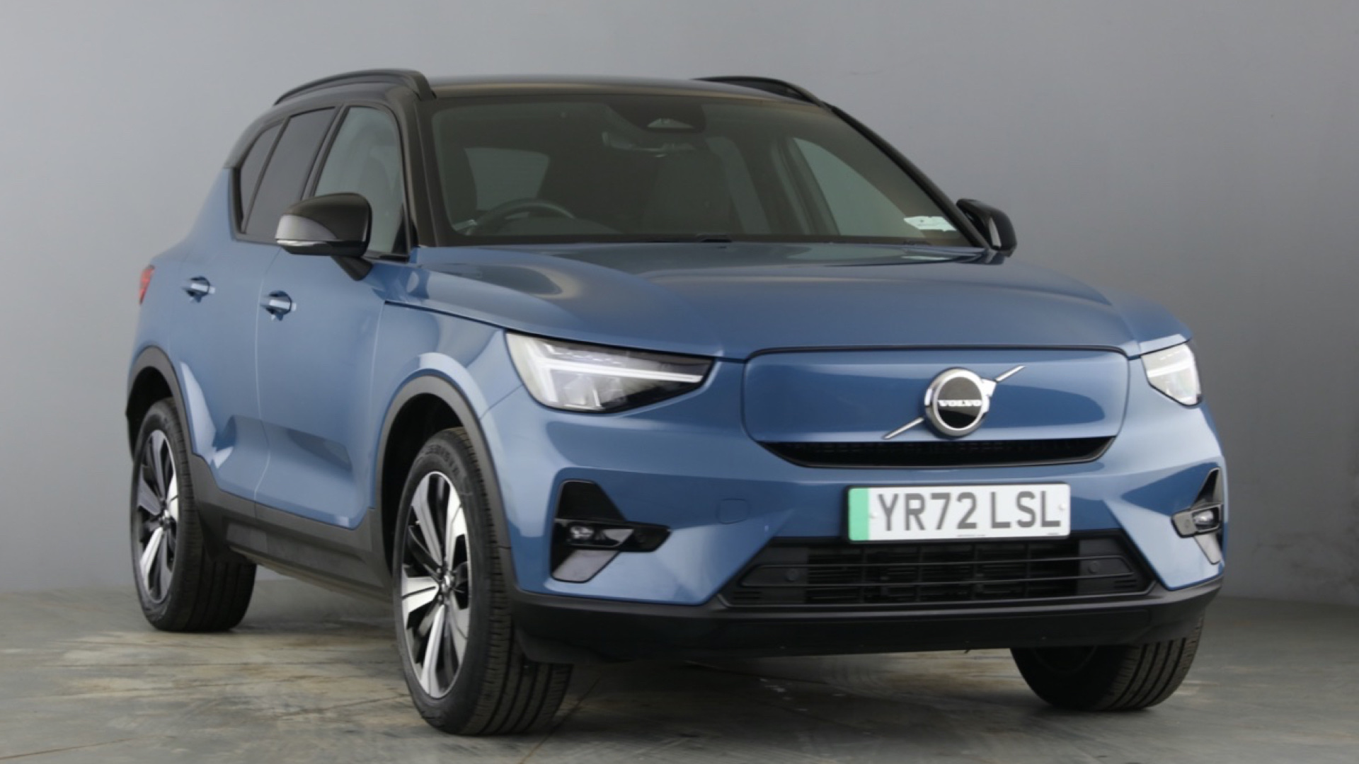 4020926 170kW Recharge Plus 69kWh 5dr Auto