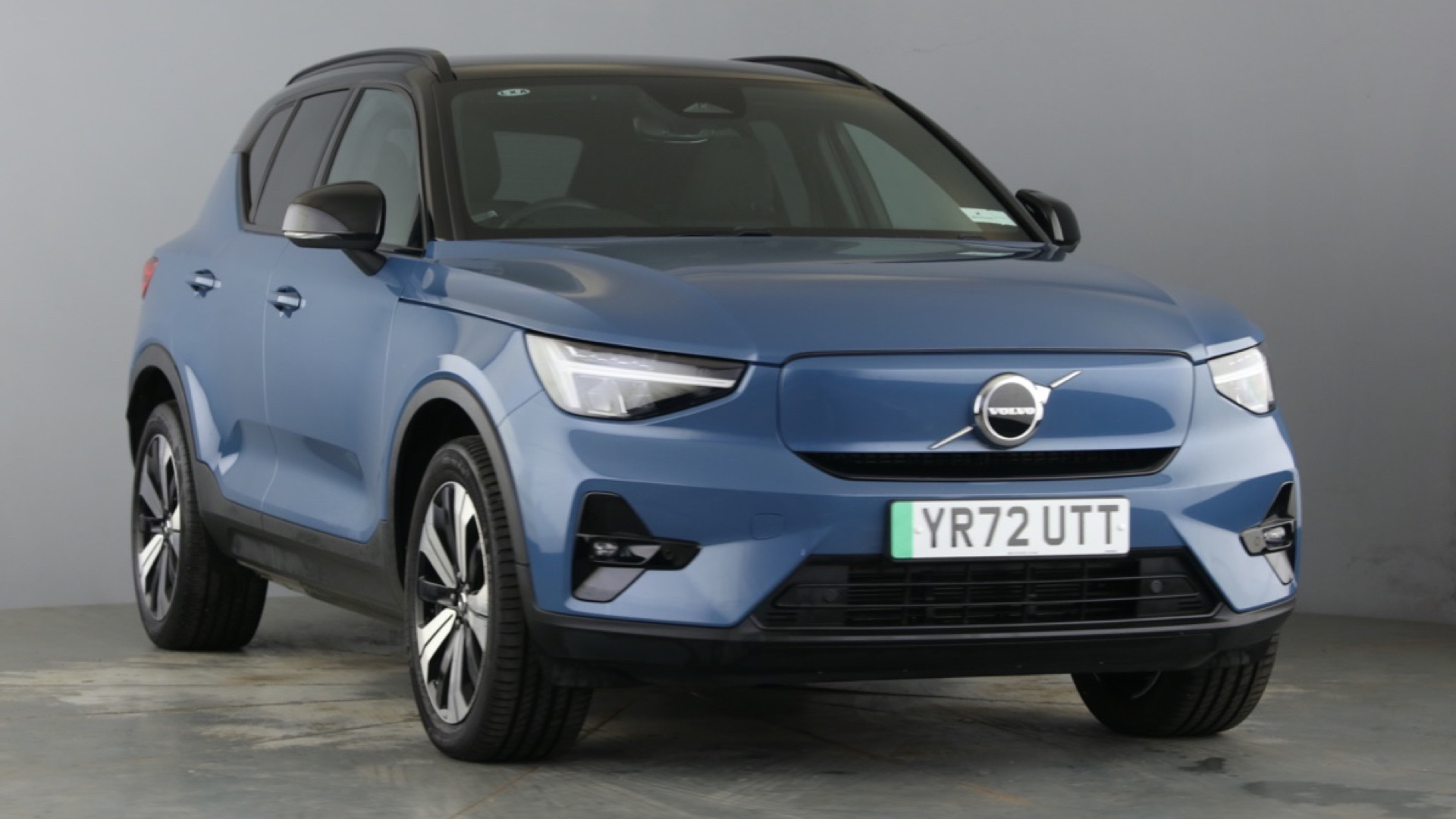 4020718 170kW Recharge Plus 69kWh 5dr Auto