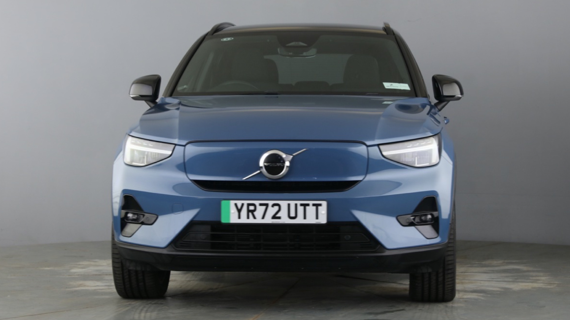 4020718 170kW Recharge Plus 69kWh 5dr Auto