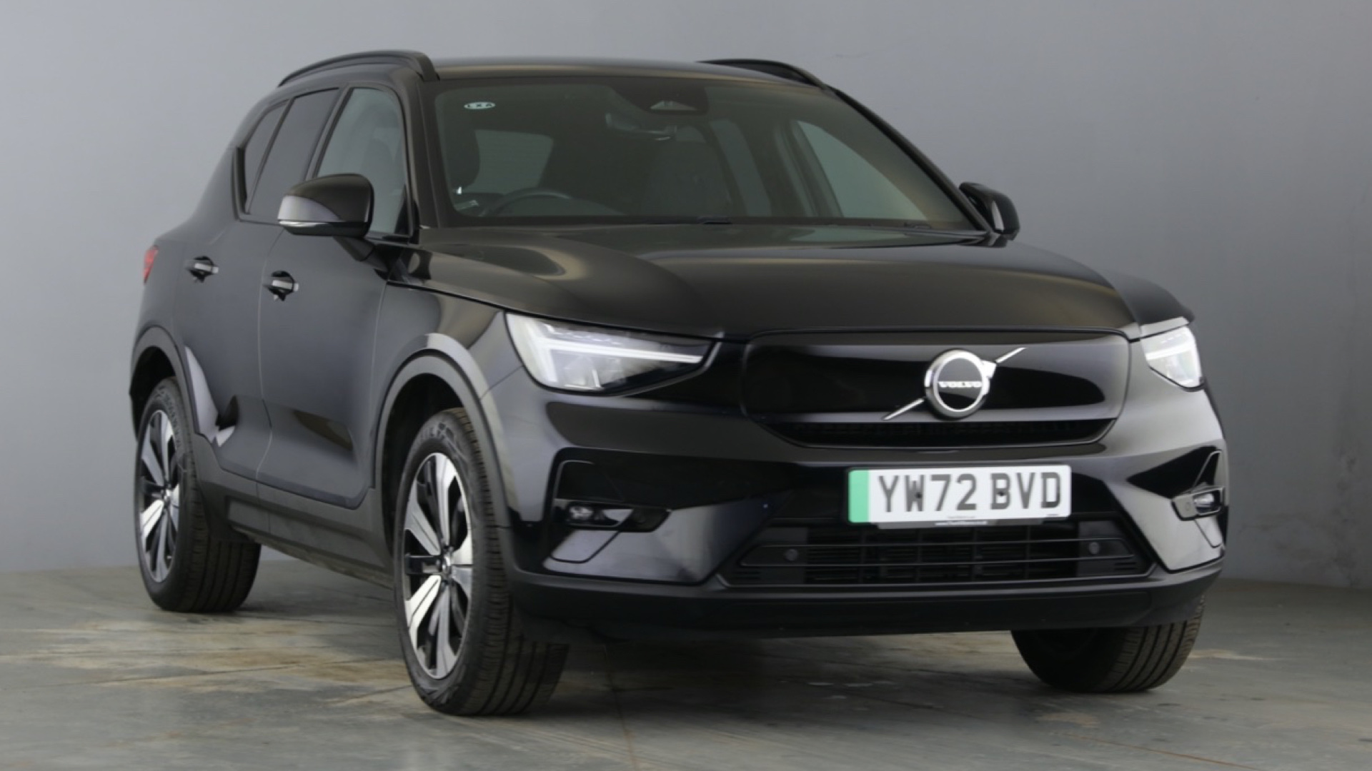 4021002 170kW Recharge Plus 69kWh 5dr Auto