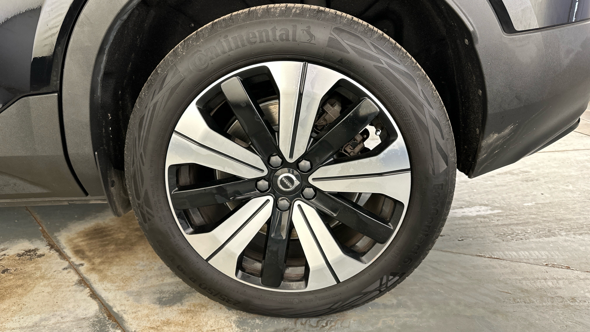 4021002 170kW Recharge Plus 69kWh 5dr Auto