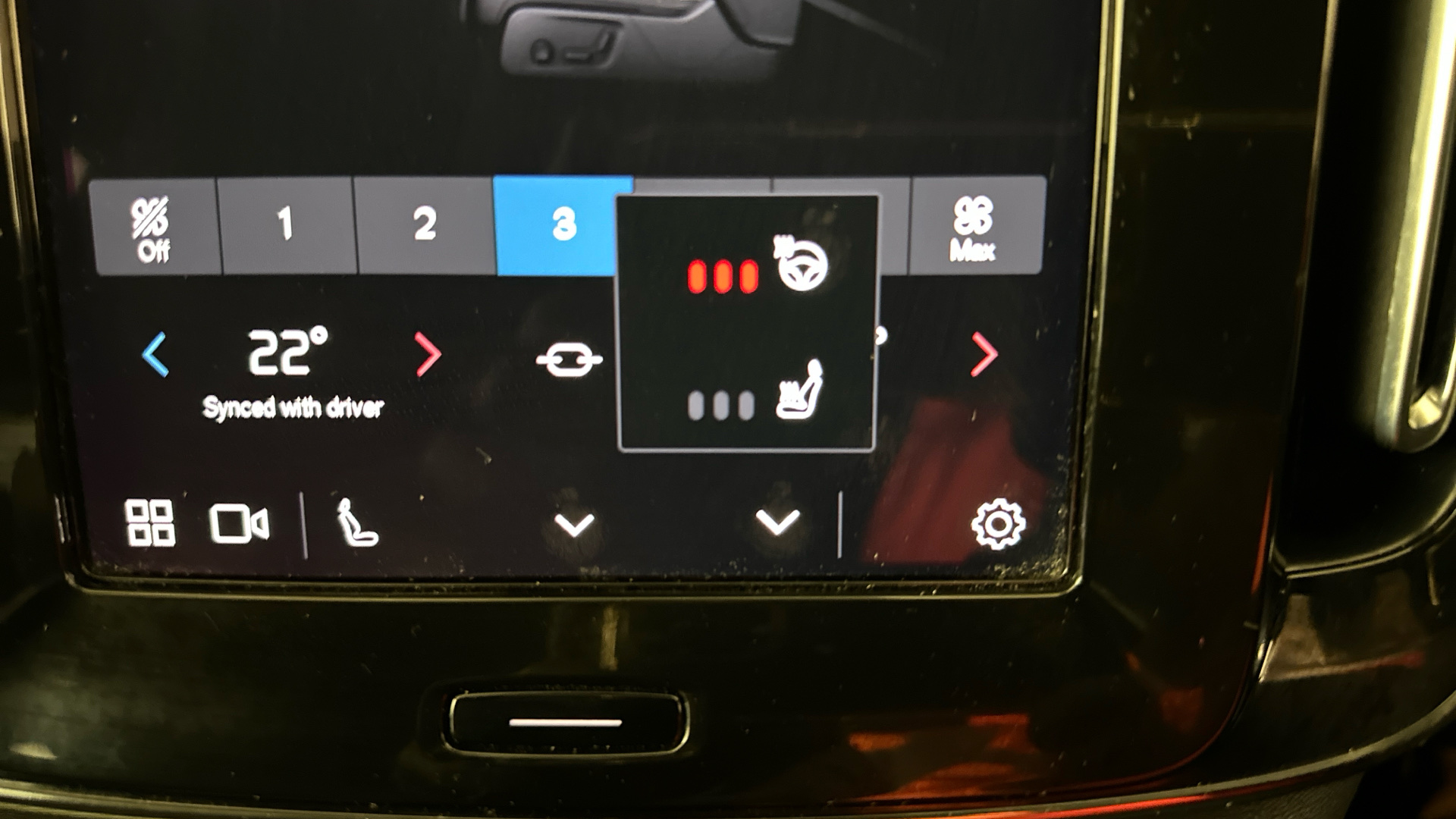 4021002 170kW Recharge Plus 69kWh 5dr Auto