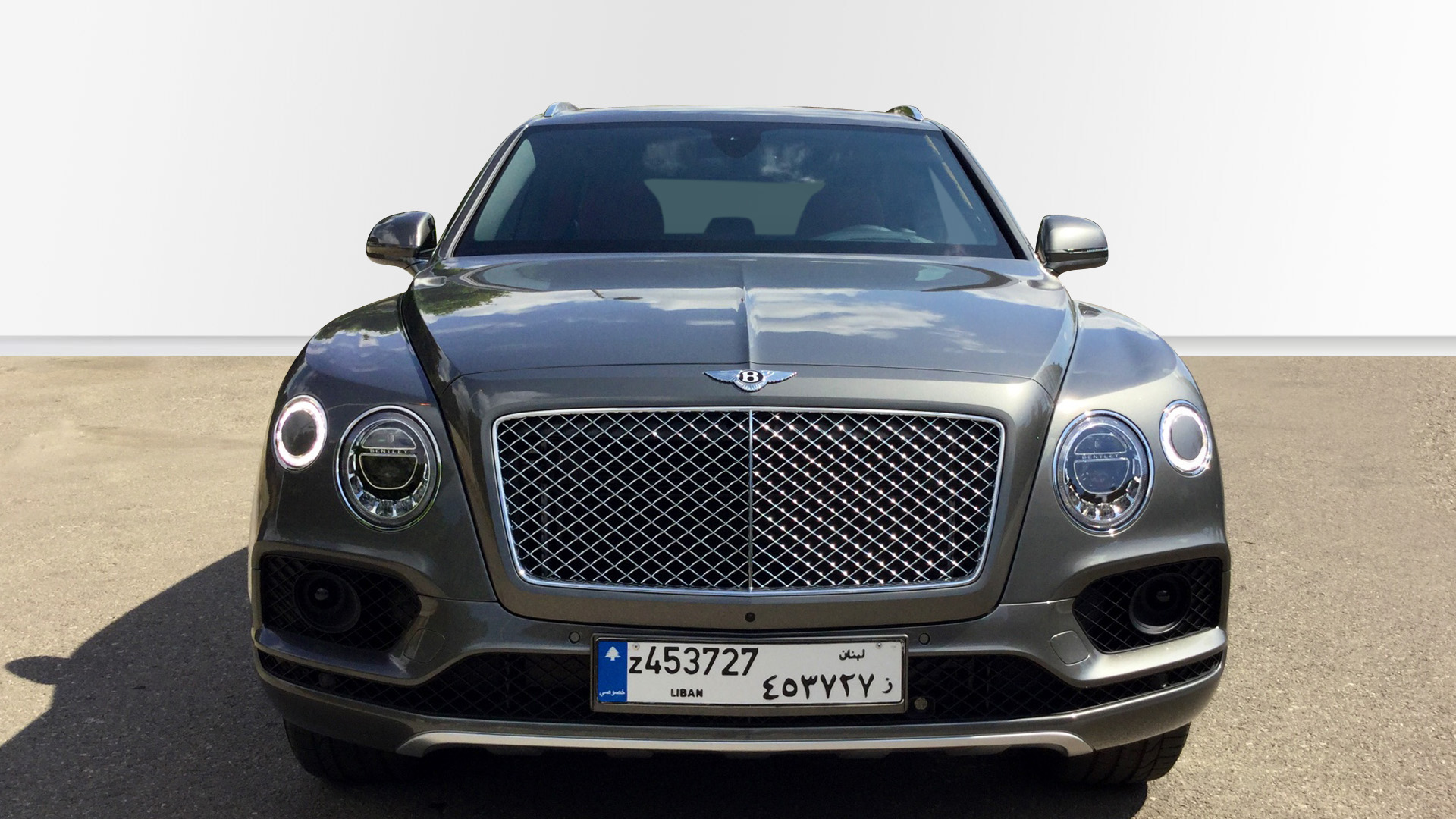 Bentley used car Bentayga Silver