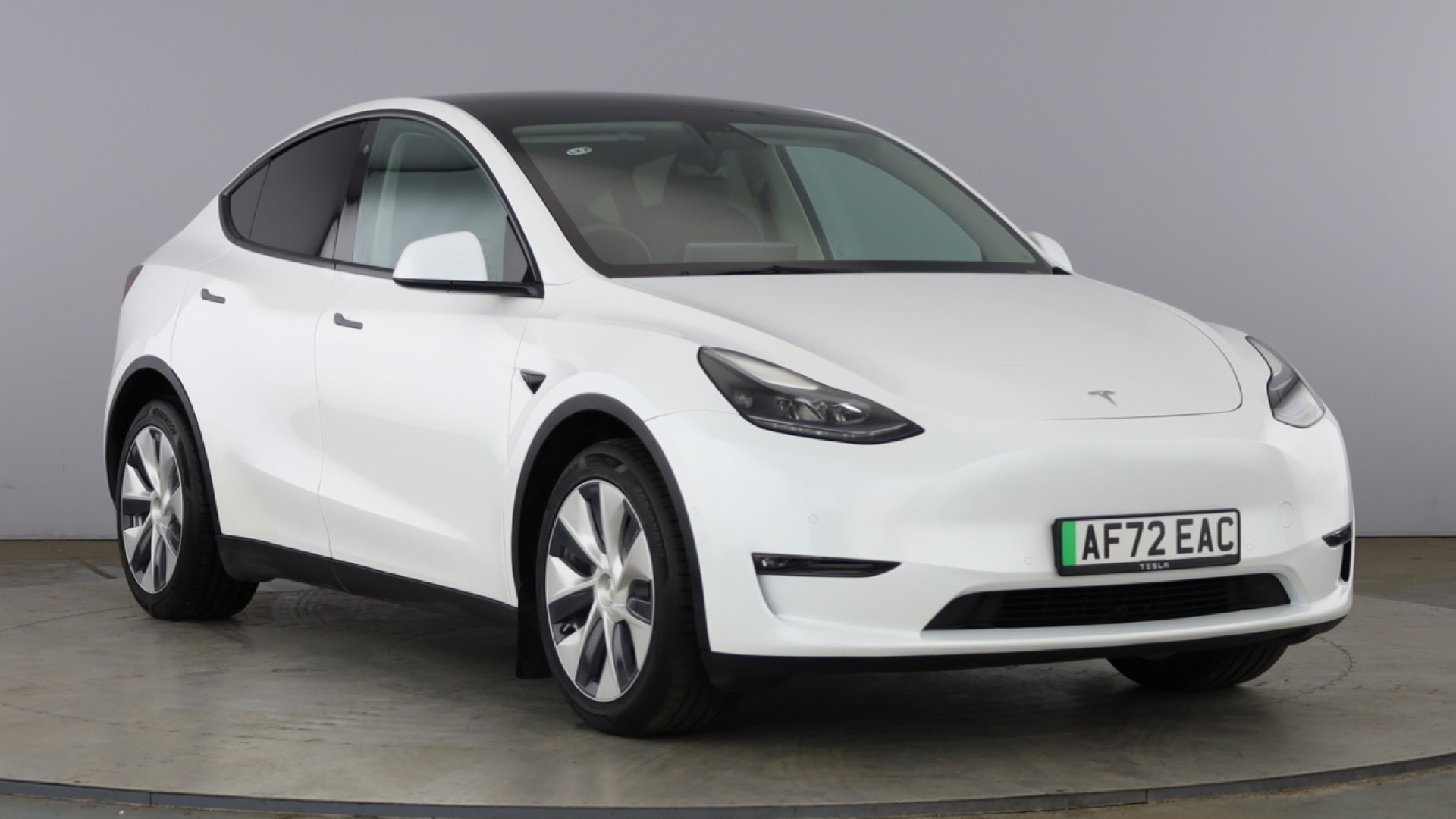 4027555 Long Range AWD 5dr Auto