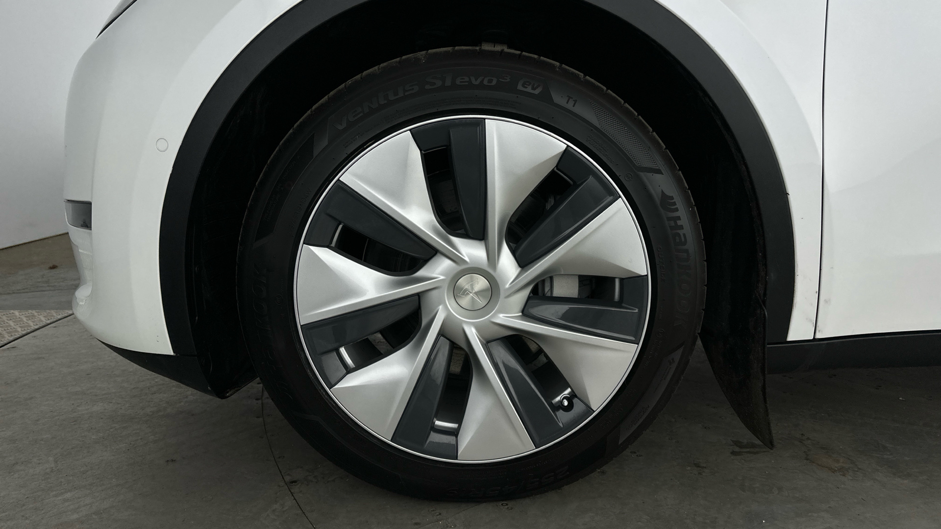 4020875 Long Range AWD 5dr Auto