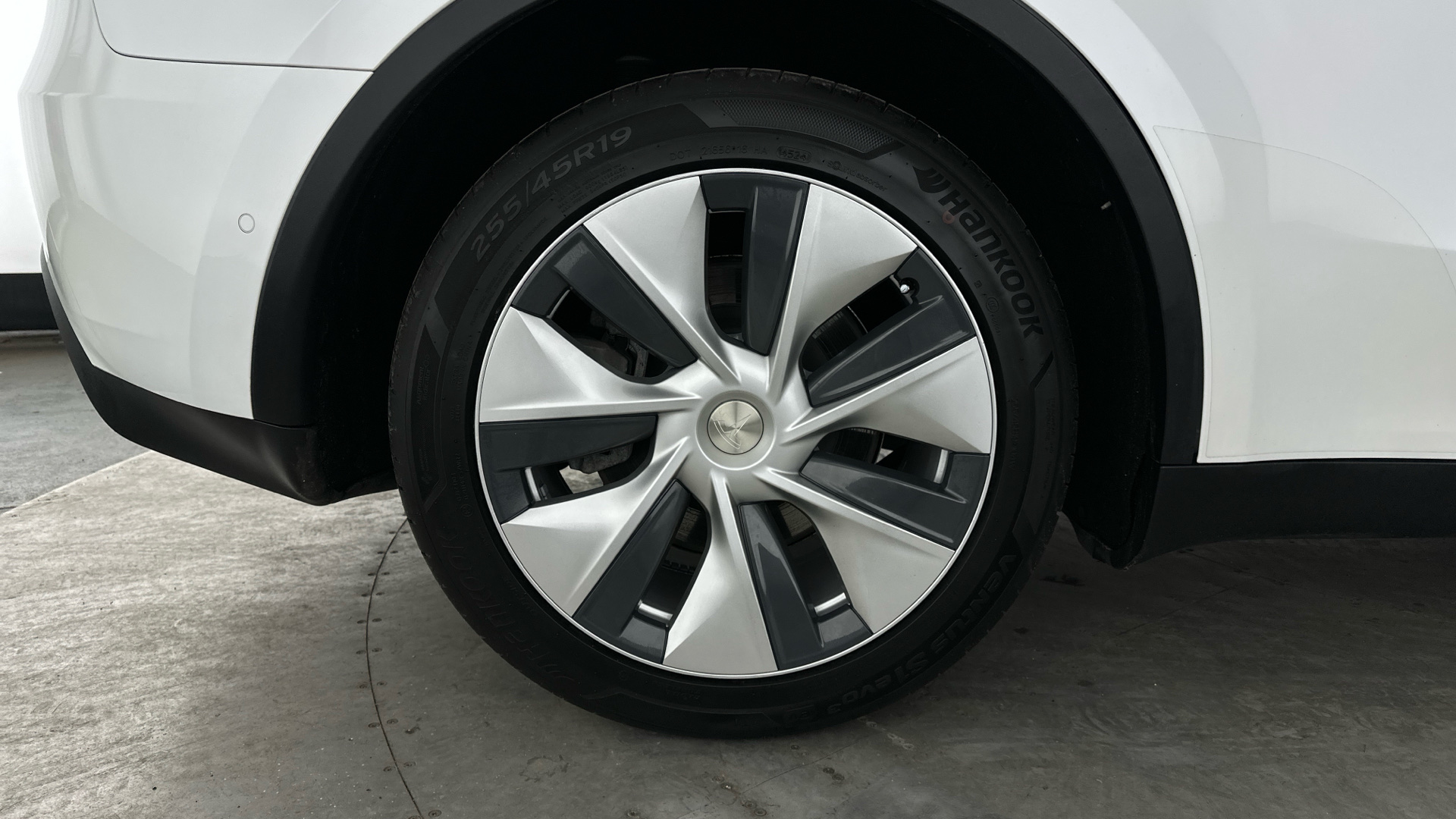 4020875 Long Range AWD 5dr Auto