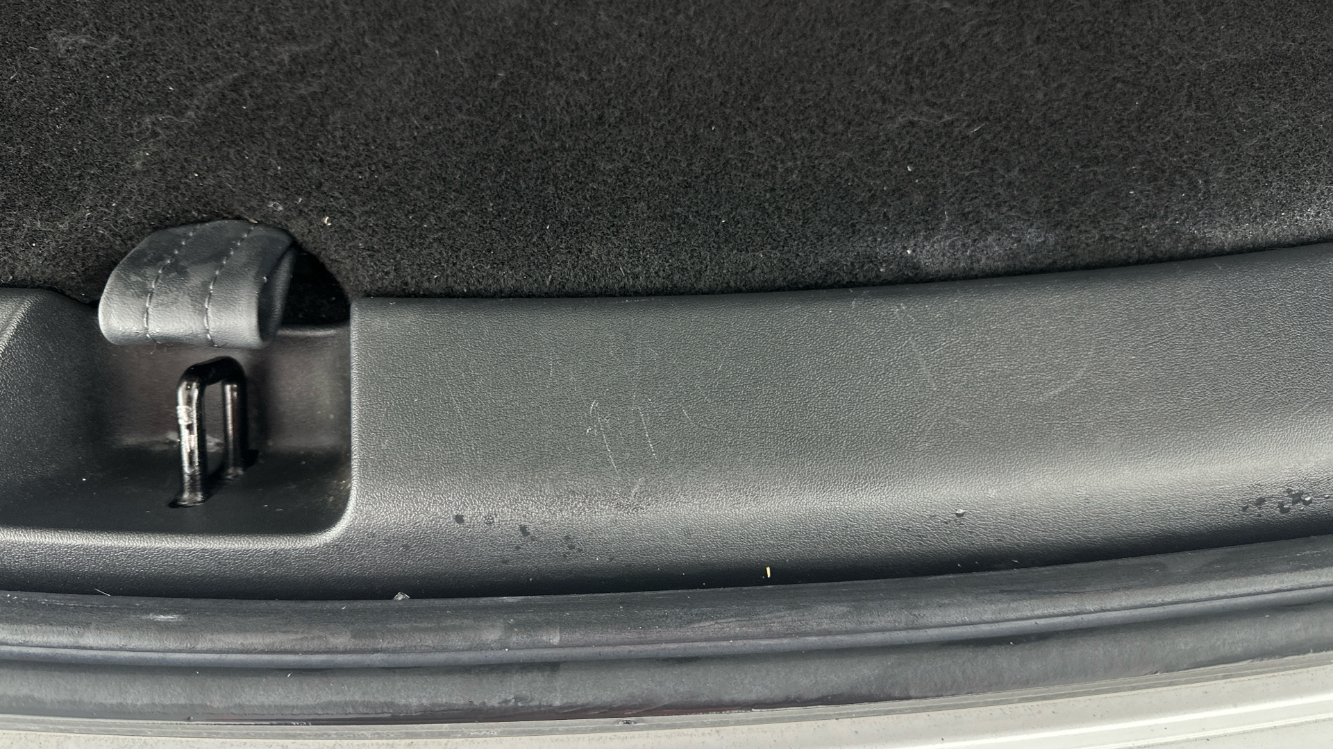 4027575 Long Range AWD 5dr Auto