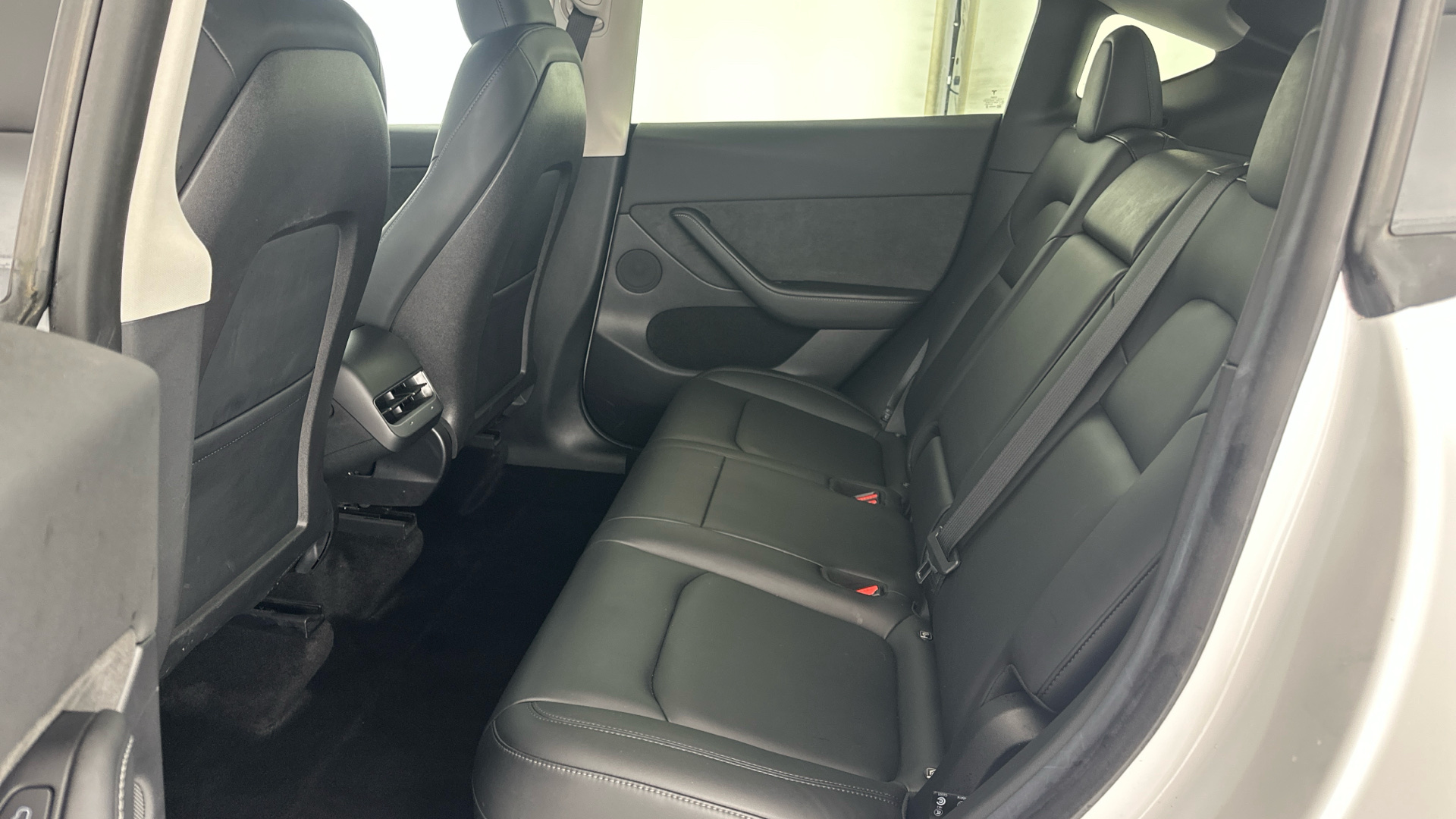 4027575 Long Range AWD 5dr Auto