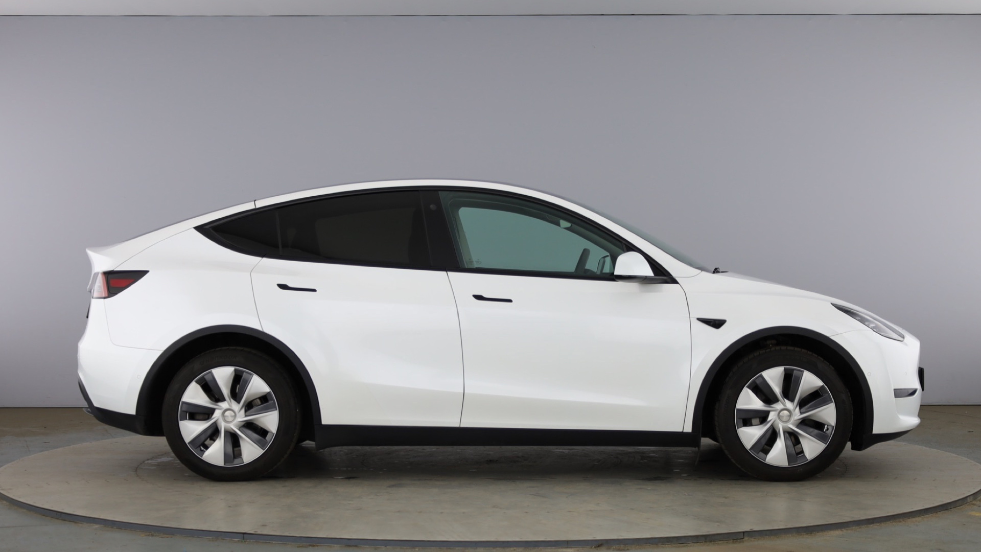 4020833 Long Range AWD 5dr Auto