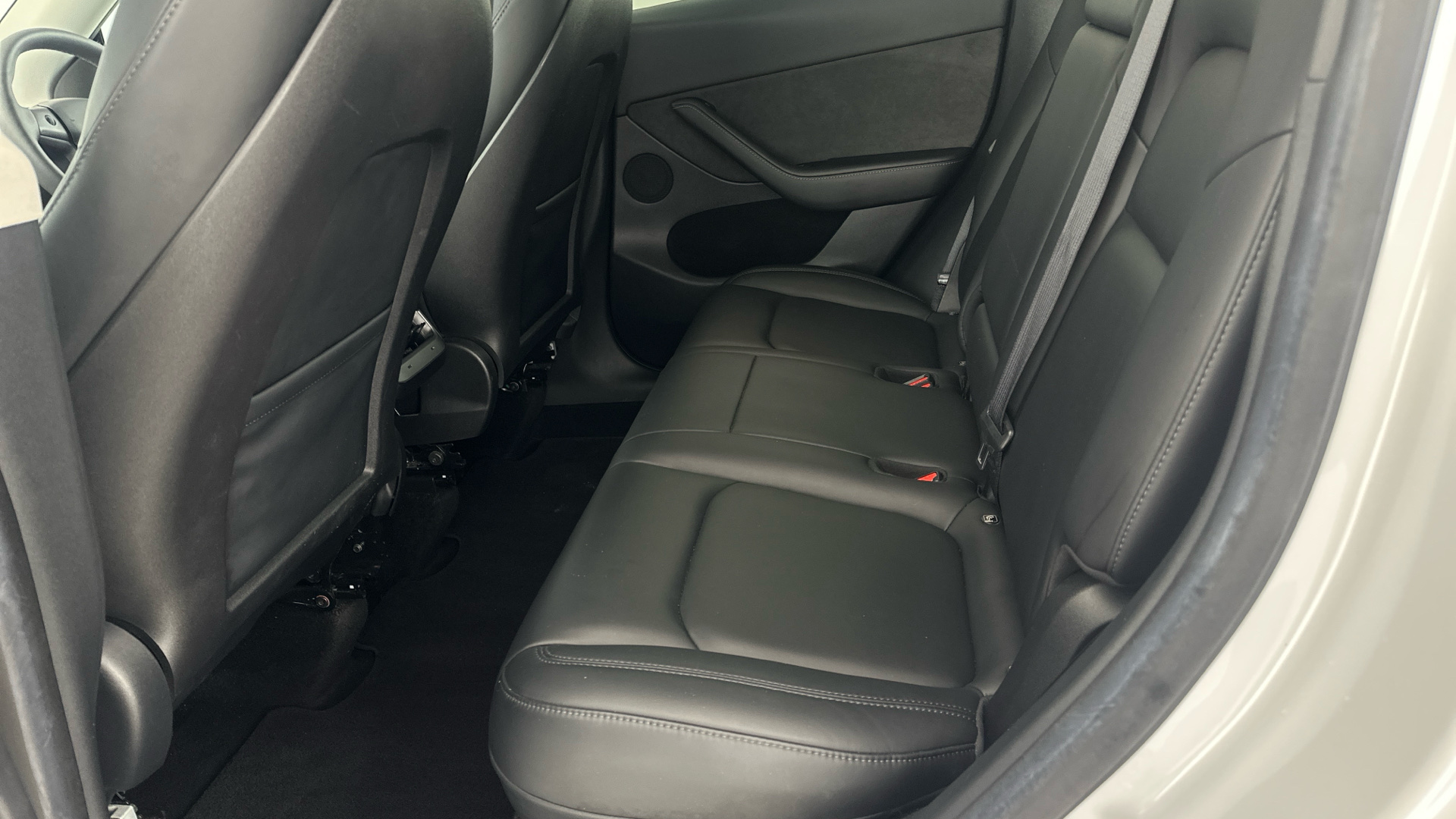 4020833 Long Range AWD 5dr Auto