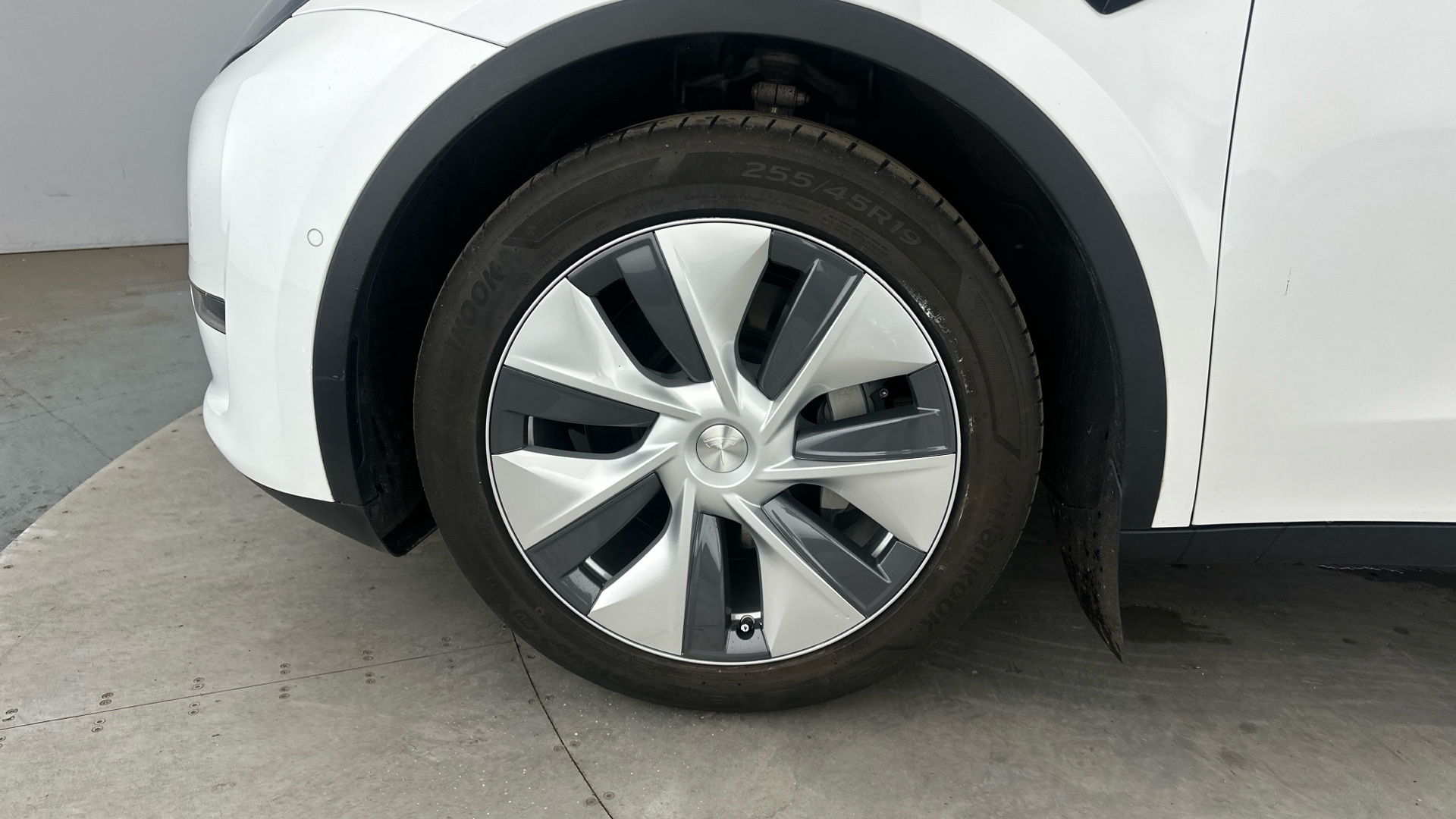 4020833 Long Range AWD 5dr Auto