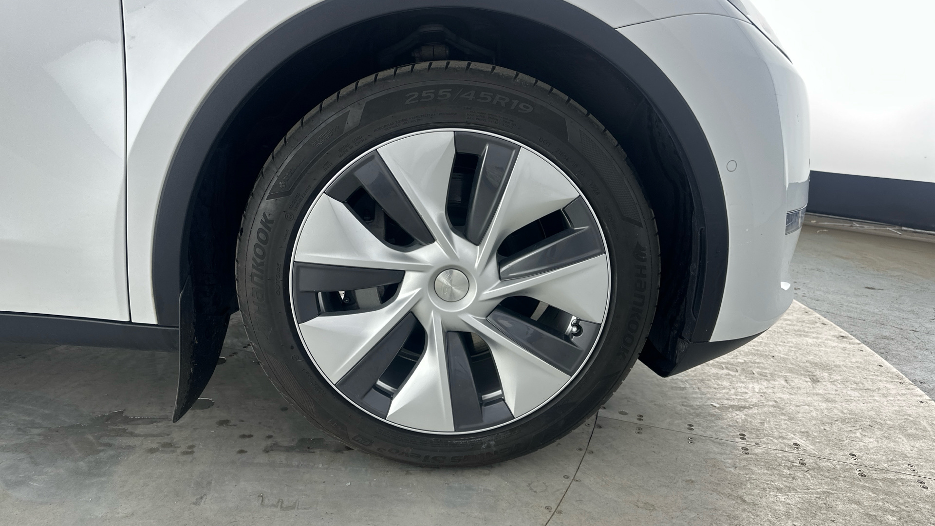 4020833 Long Range AWD 5dr Auto