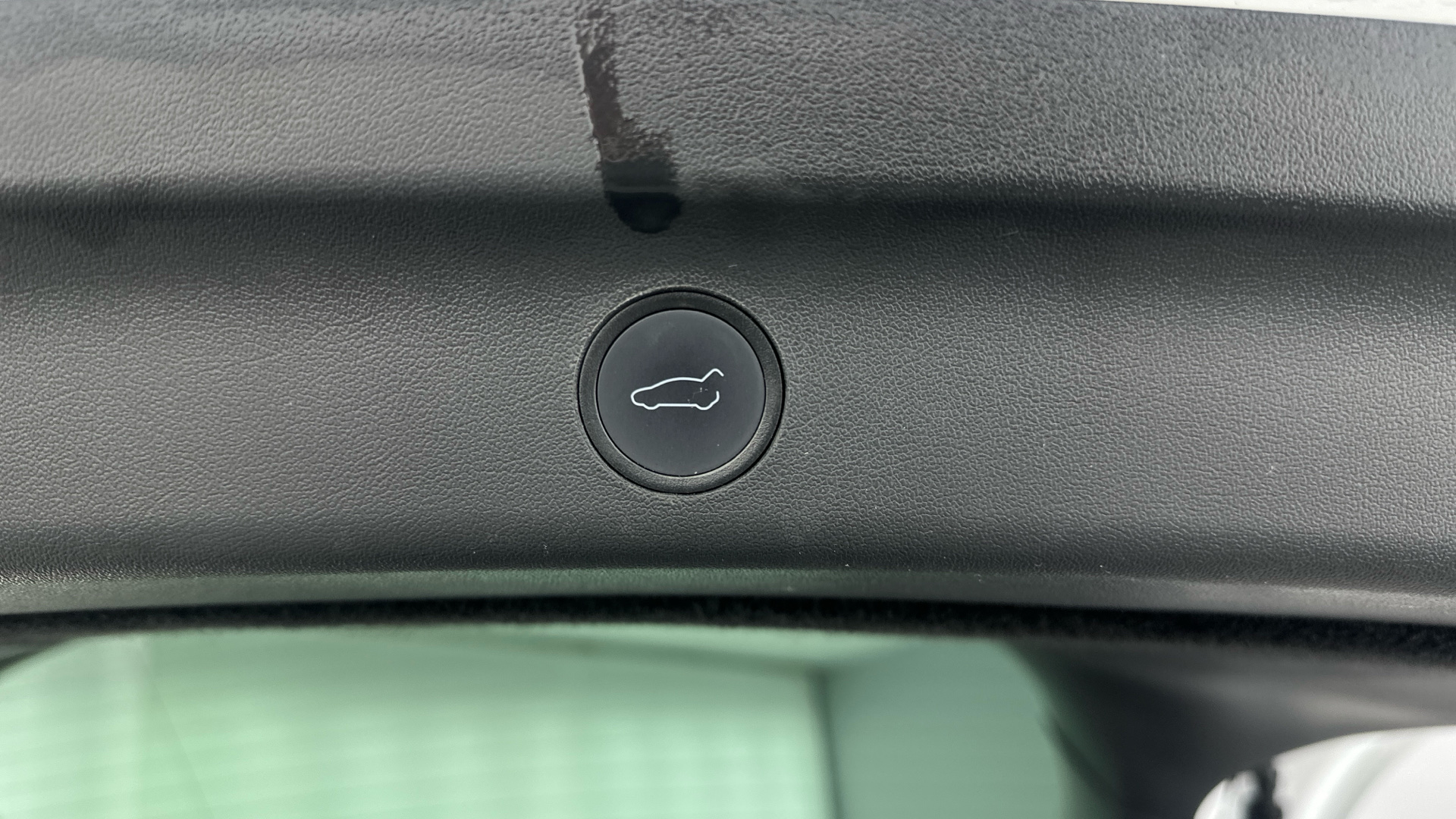 4020833 Long Range AWD 5dr Auto