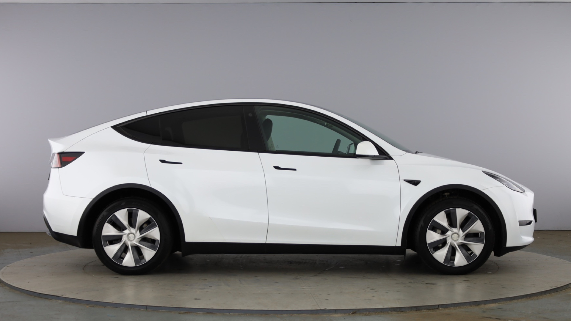 4027683 Long Range AWD 5dr Auto