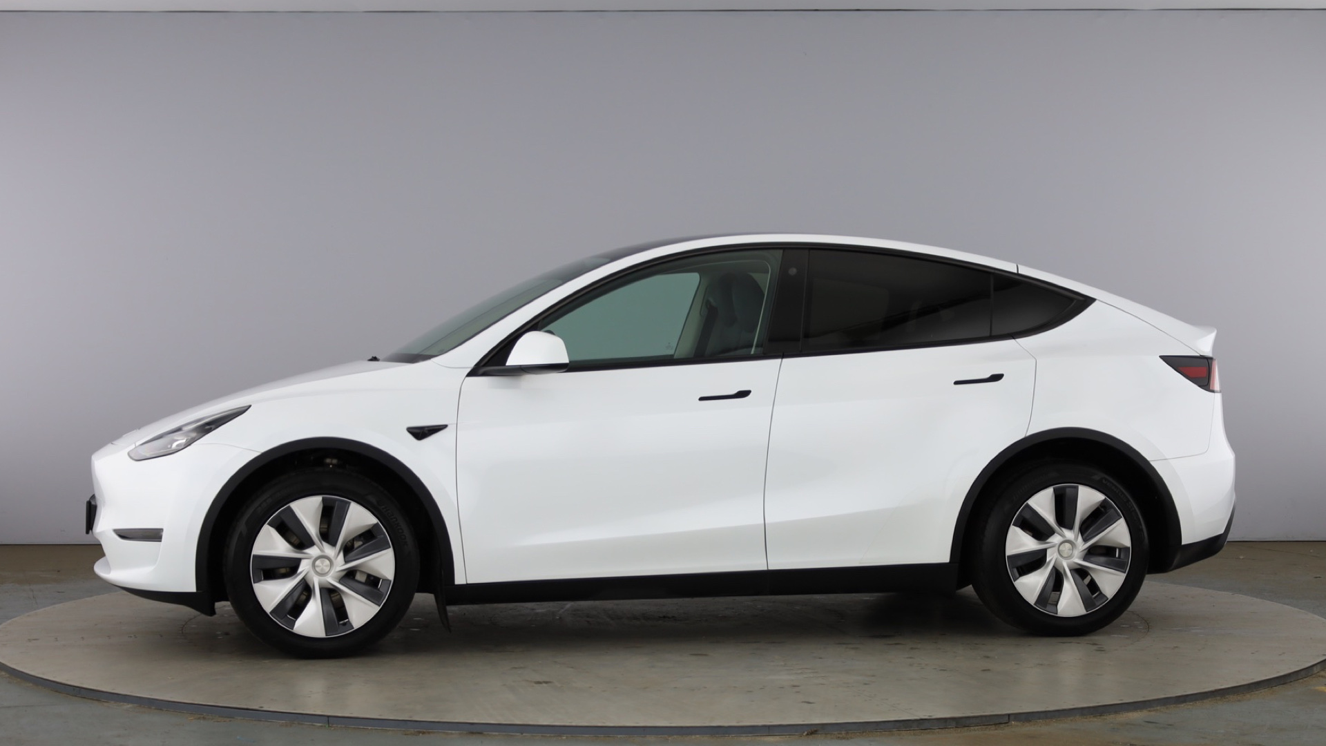 4027683 Long Range AWD 5dr Auto