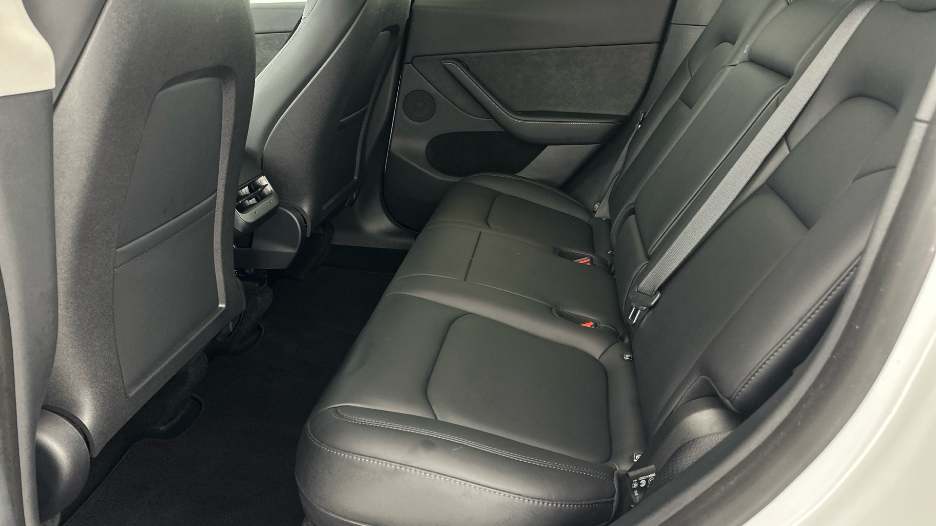 4027683 Long Range AWD 5dr Auto