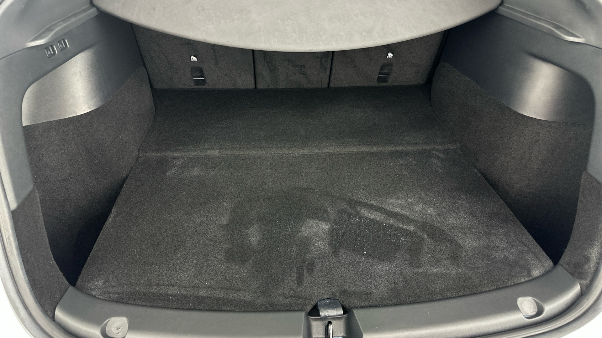 4027683 Long Range AWD 5dr Auto