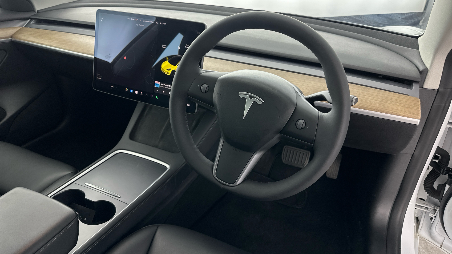 4058355 Standard Plus 4dr Auto