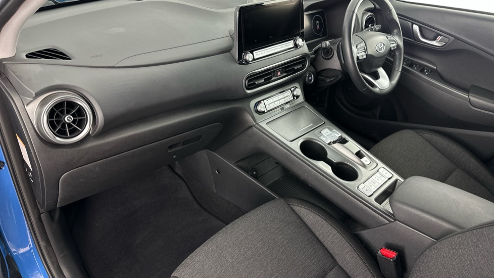 HYUNDAI KONA Image 9