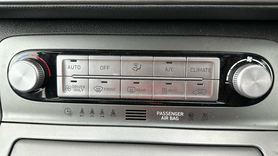 HYUNDAI KONA Image 25