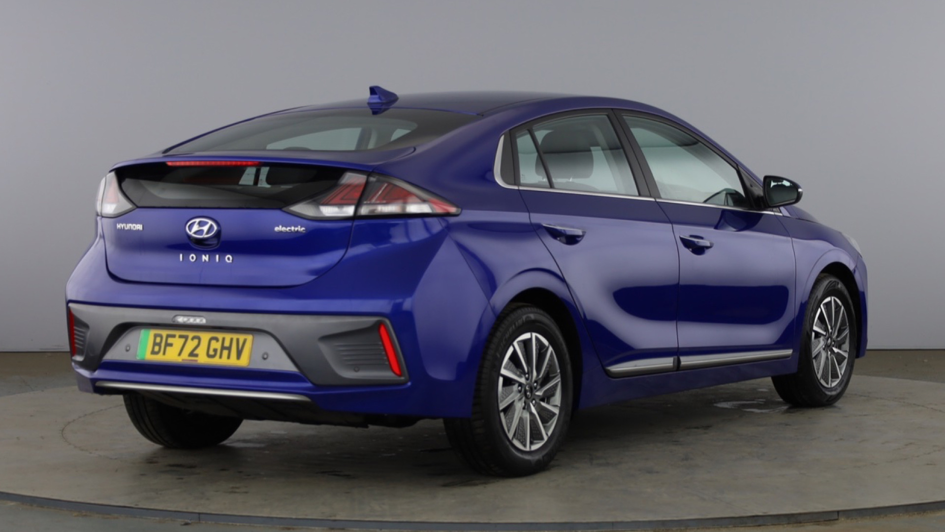 4060150 100kW Premium 38kWh 5dr Auto