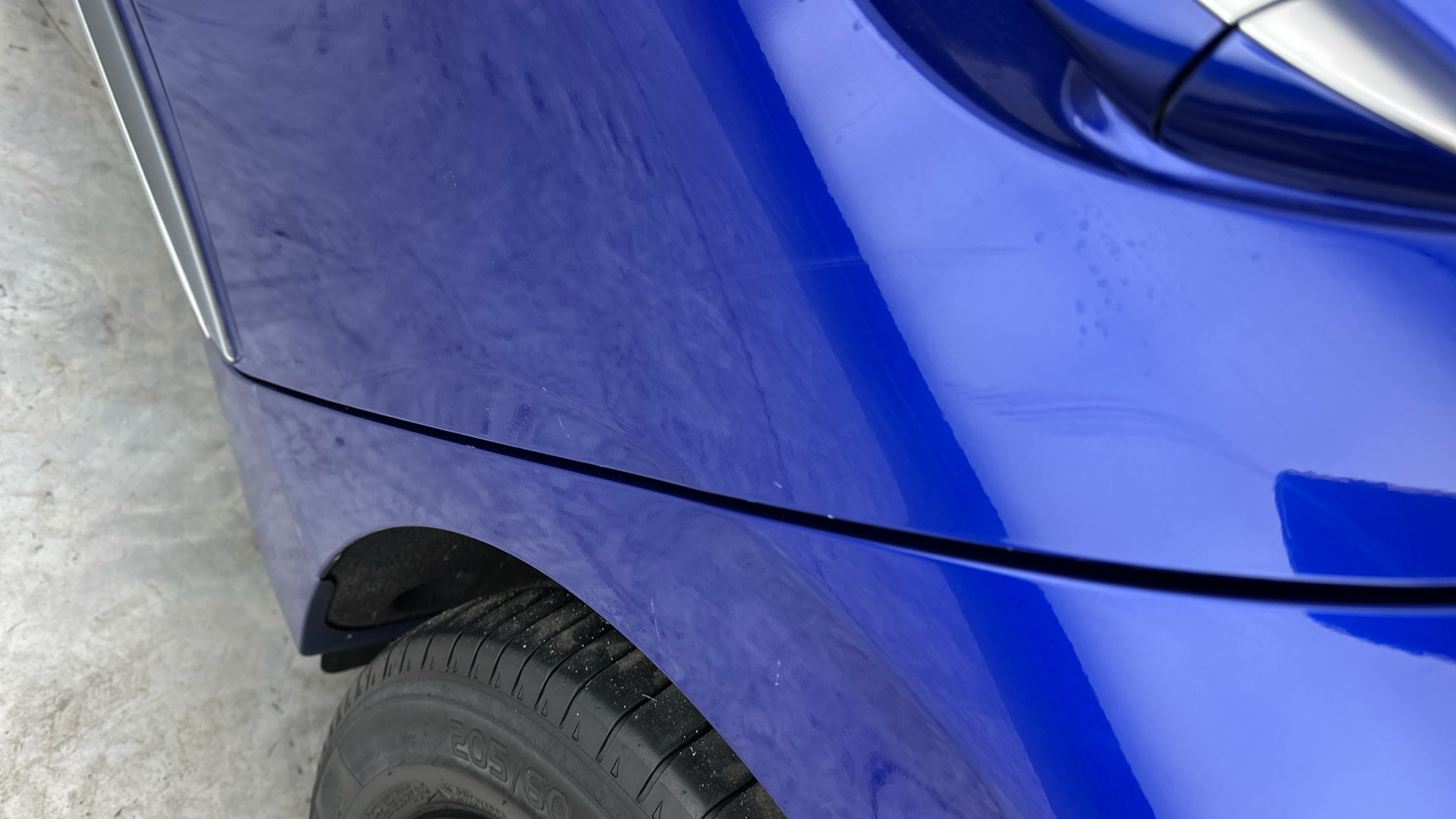 4060150 100kW Premium 38kWh 5dr Auto